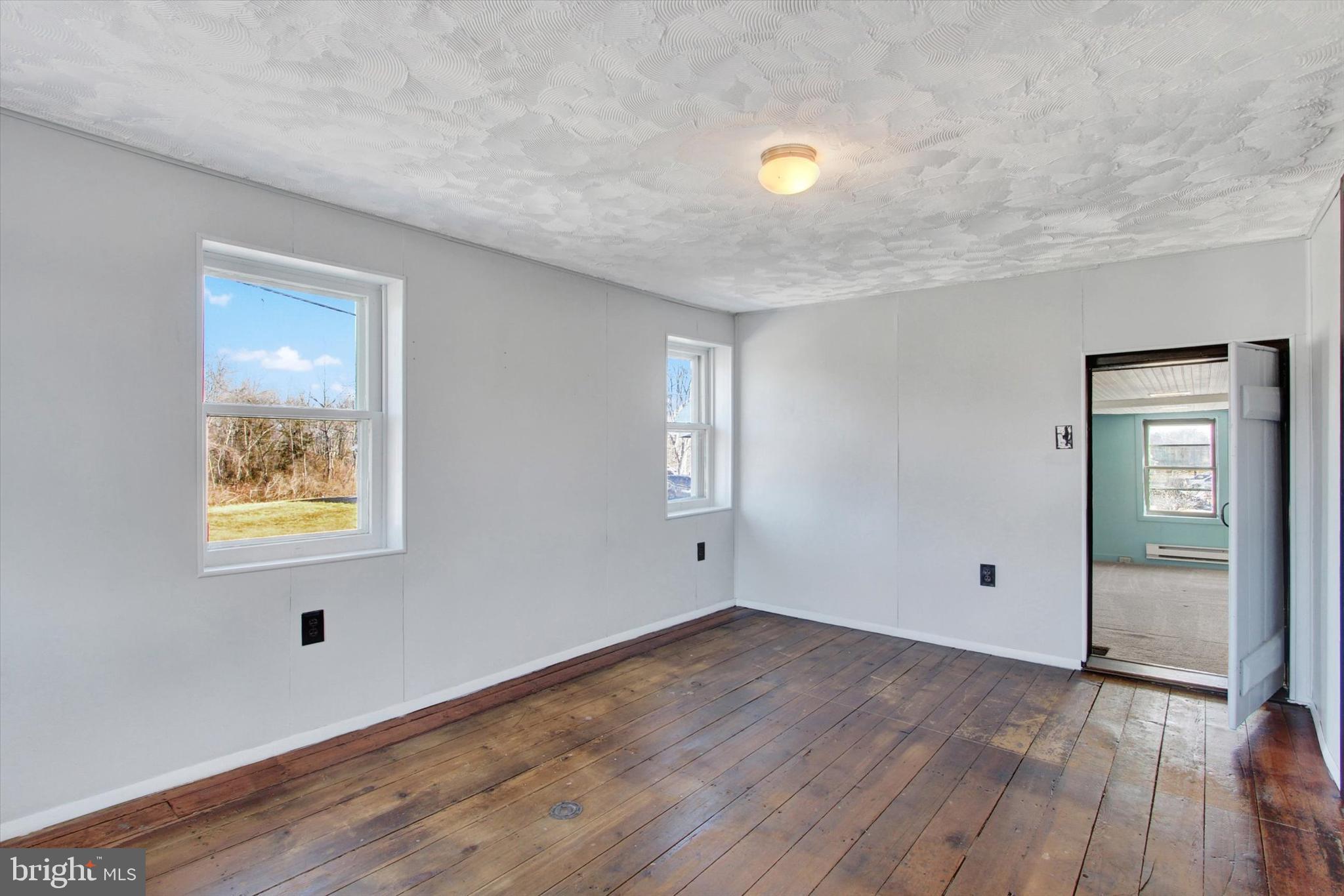 YORK SPRINGS - Residential