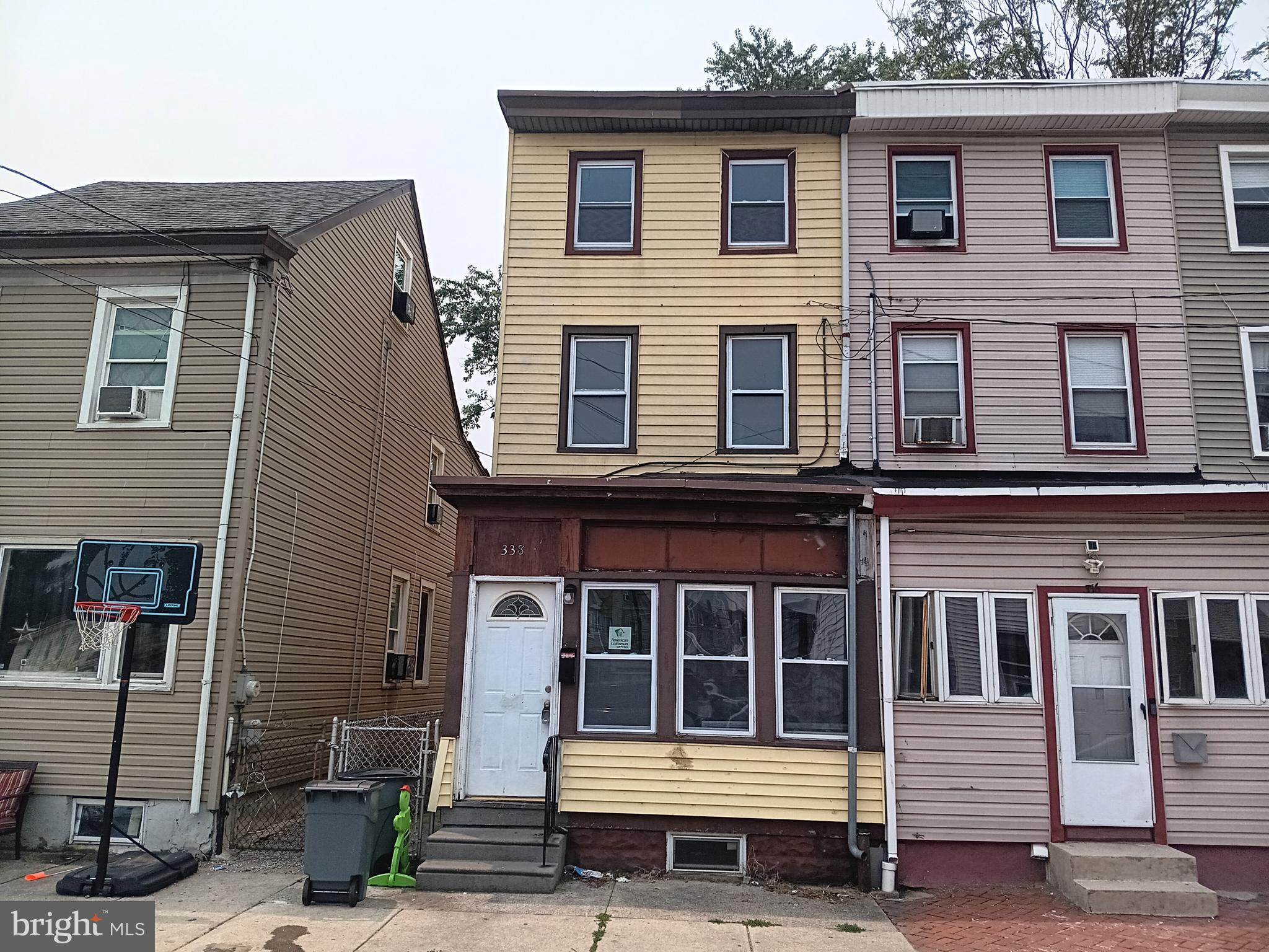 338 MORRIS STREET