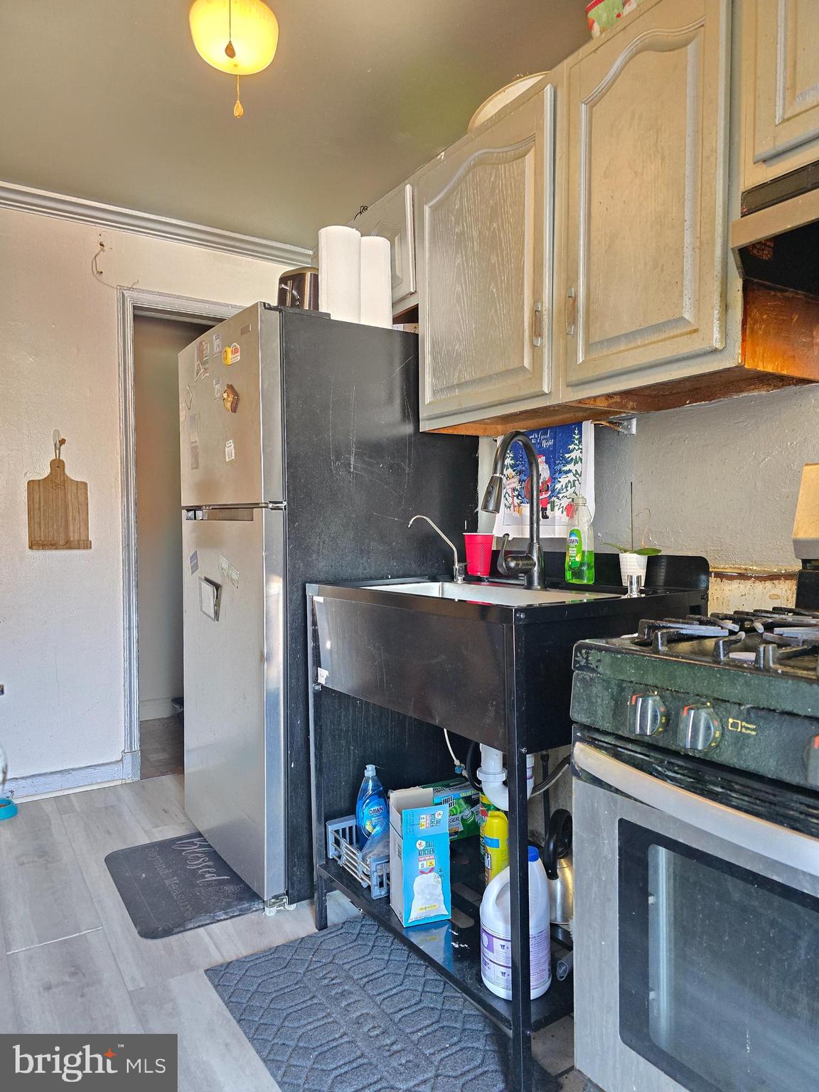 YALE HEIGHTS - Residential