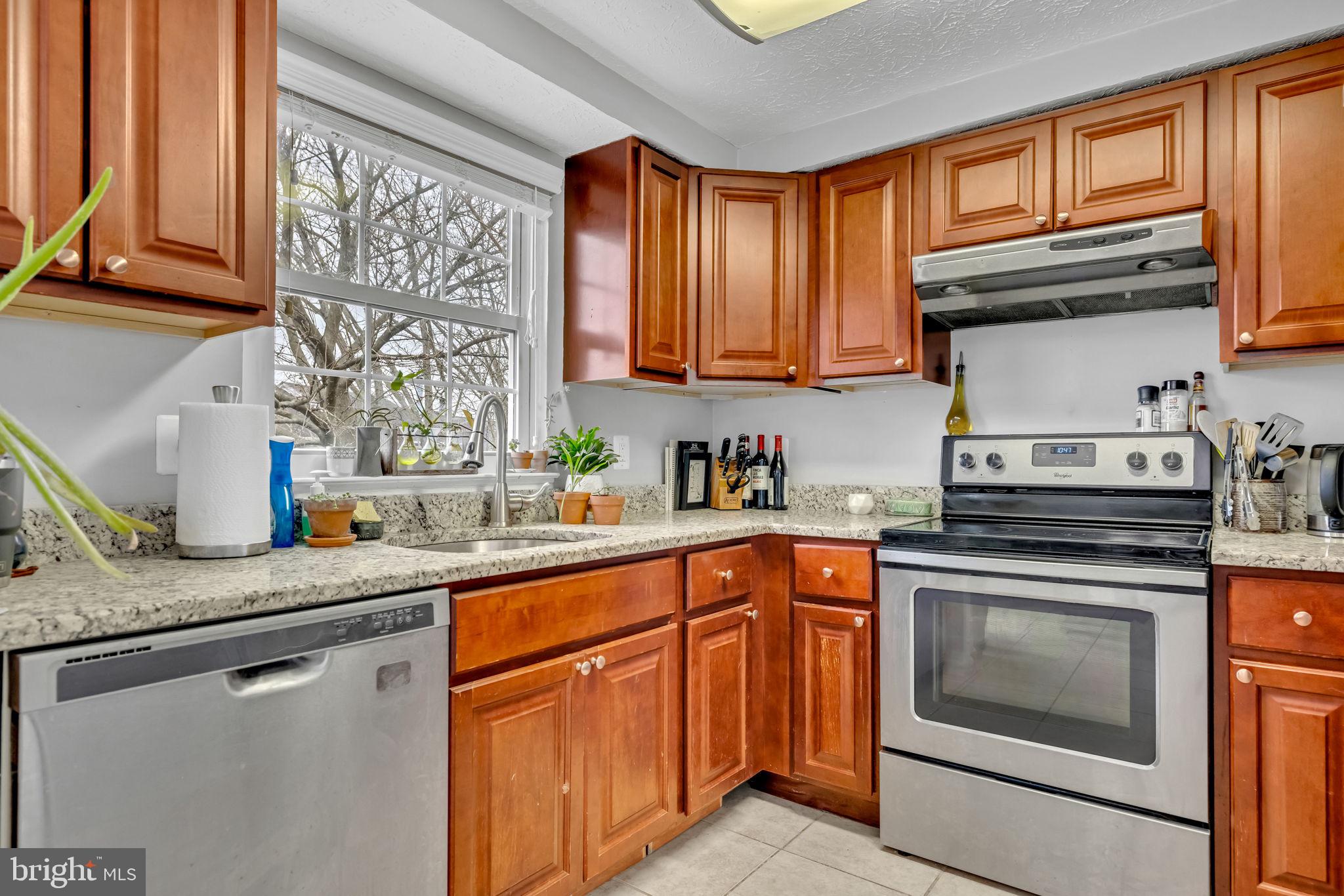 NEW BRITAIN - Residential