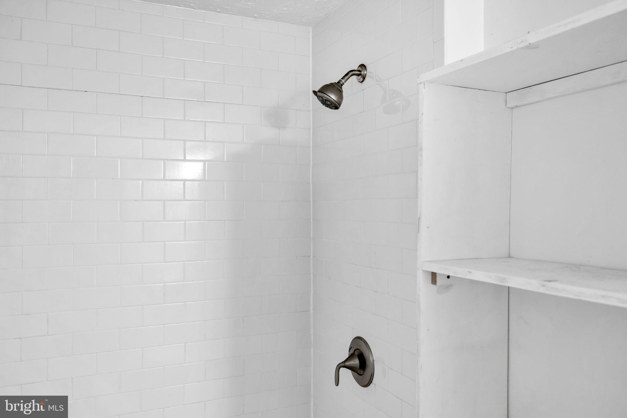 NEW BRITAIN - Residential