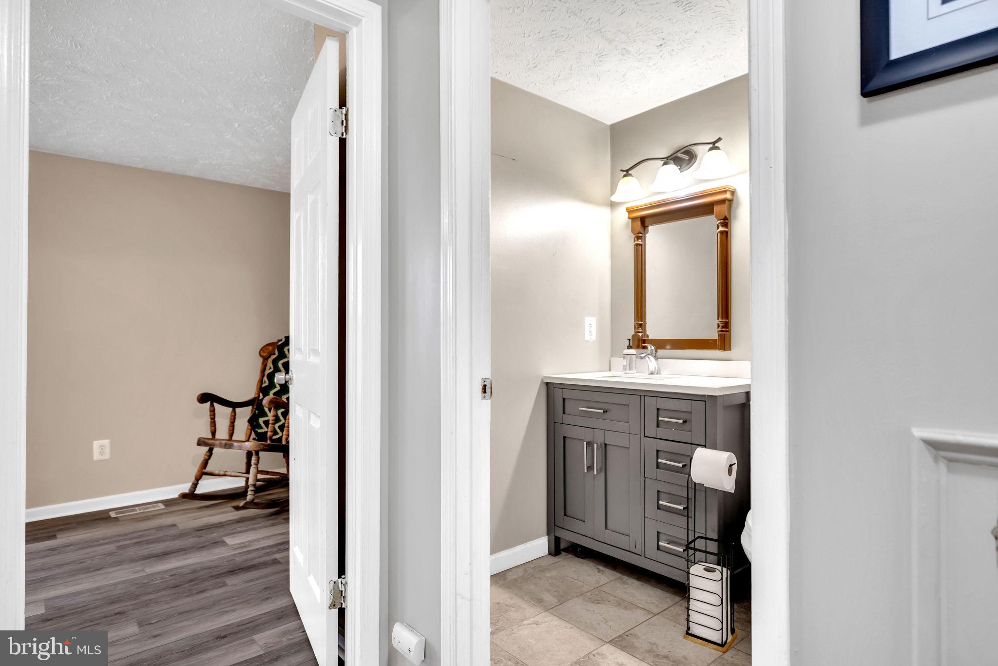 NEW BRITAIN - Residential