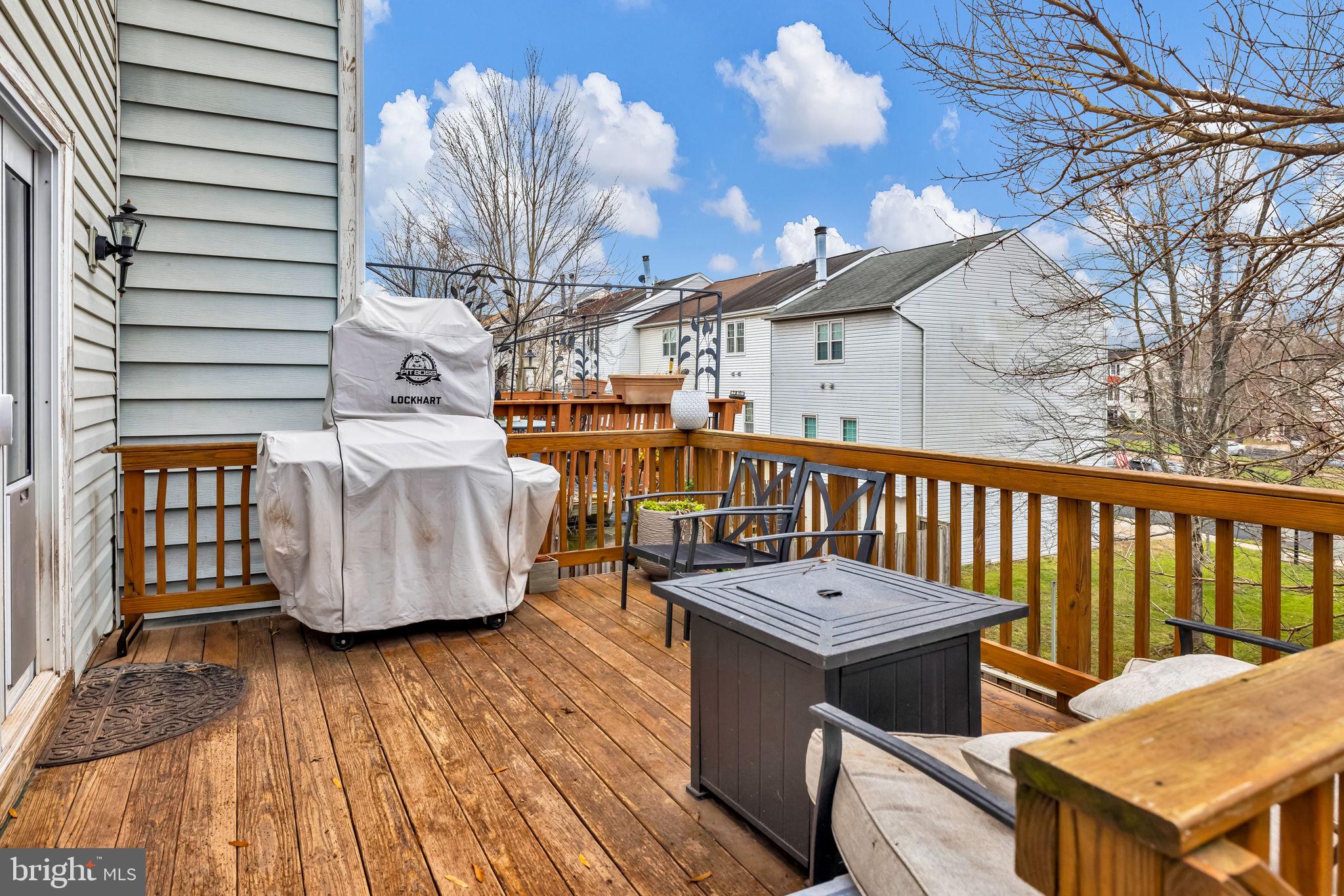 NEW BRITAIN - Residential