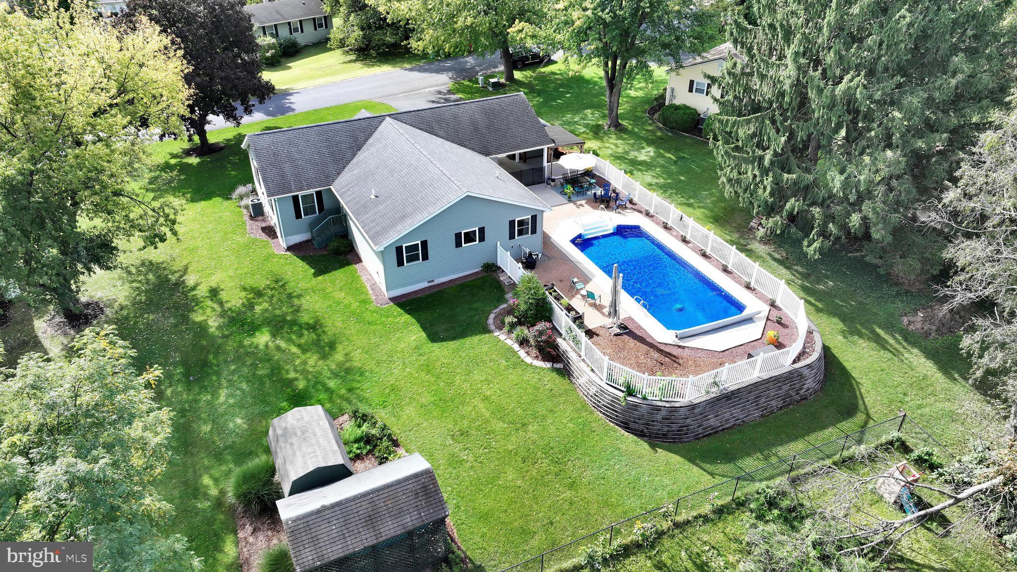 25 YORK HILL ROAD