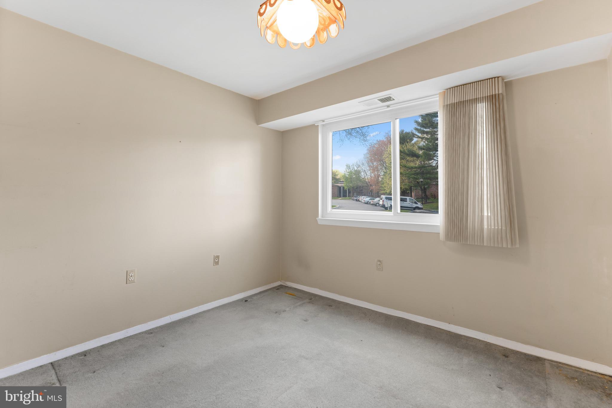 FAIRWINDS ON SEVERN - Residential