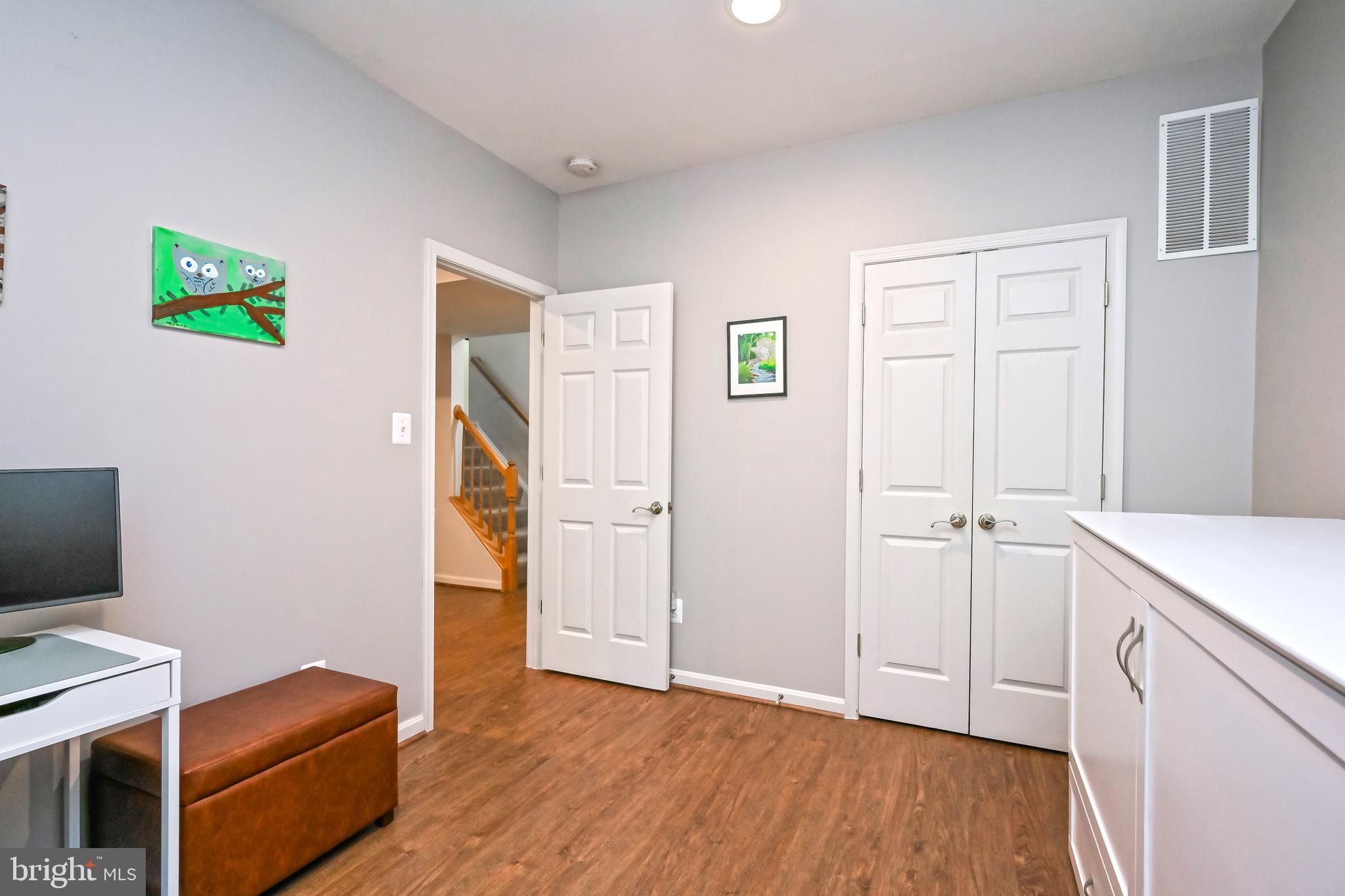 GOVERNORS HILL - Residential