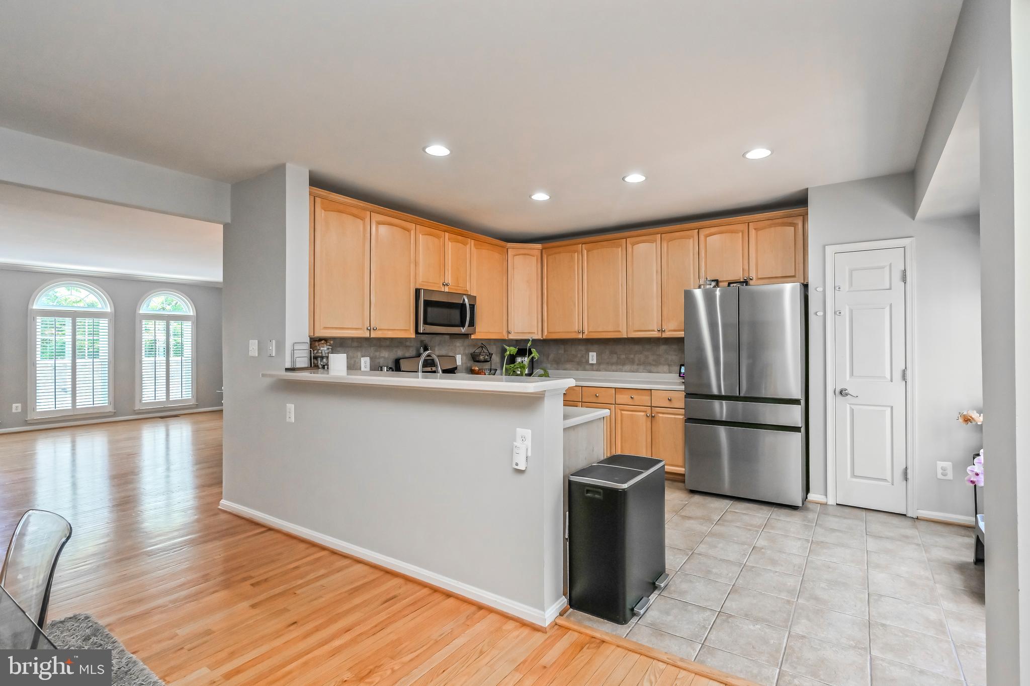 GOVERNORS HILL - Residential