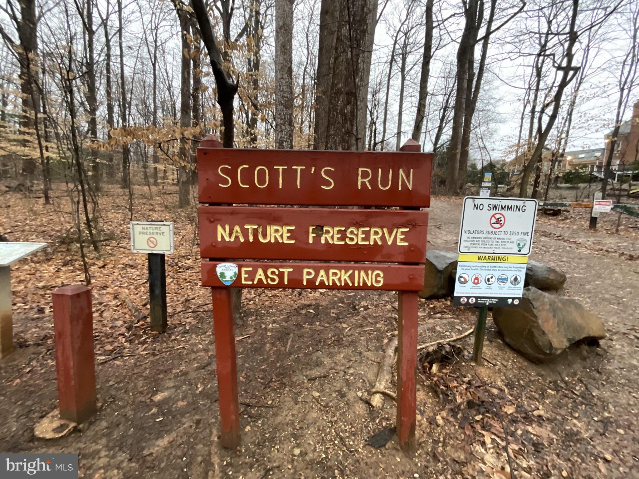 RIVER OAKS - Residential