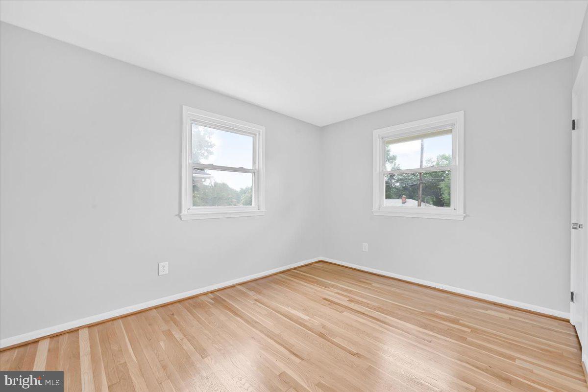 CALVERTON - Residential