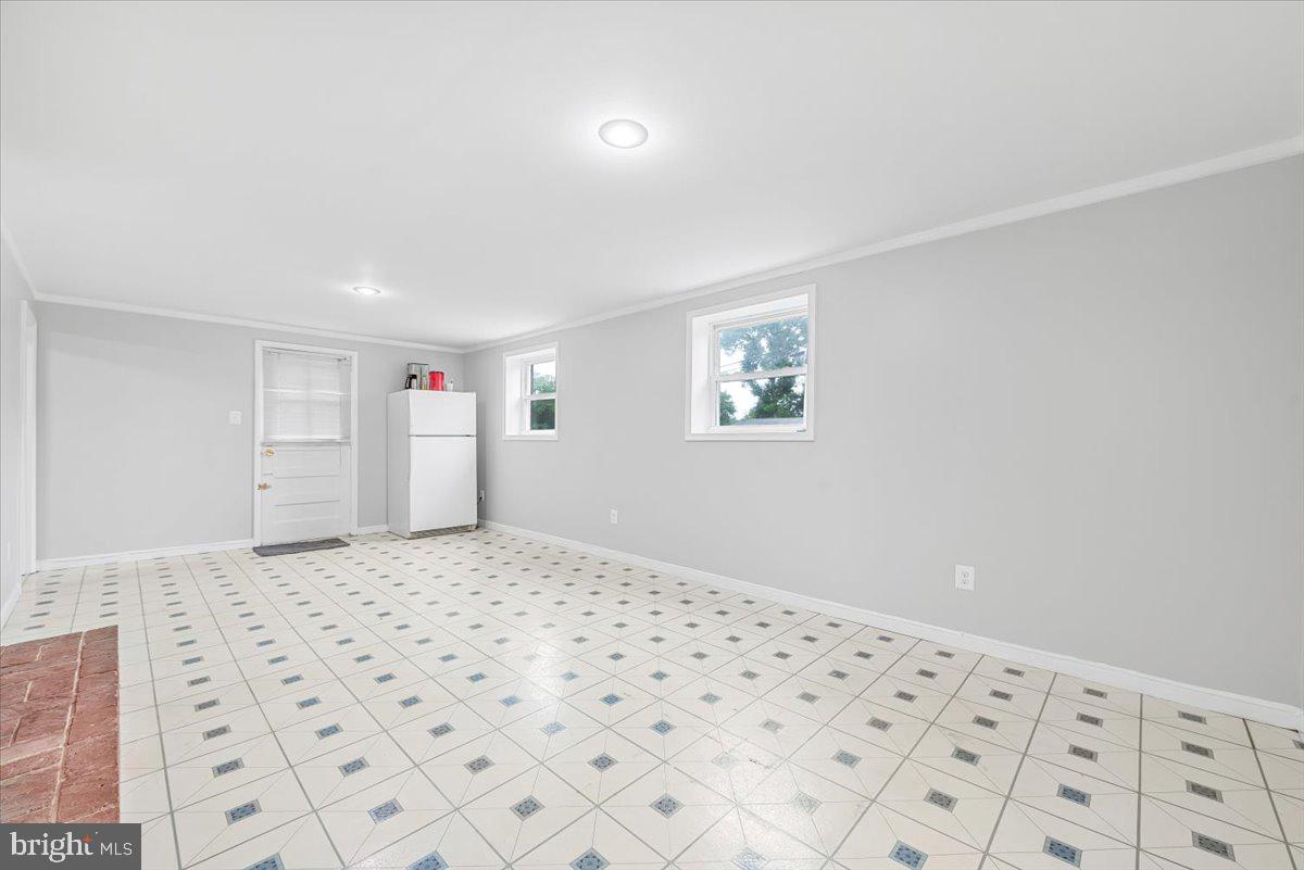 CALVERTON - Residential