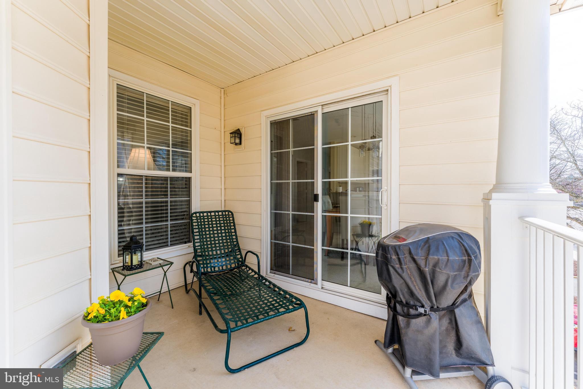 LAKESIDE AT SOUTH RIDING - Residential