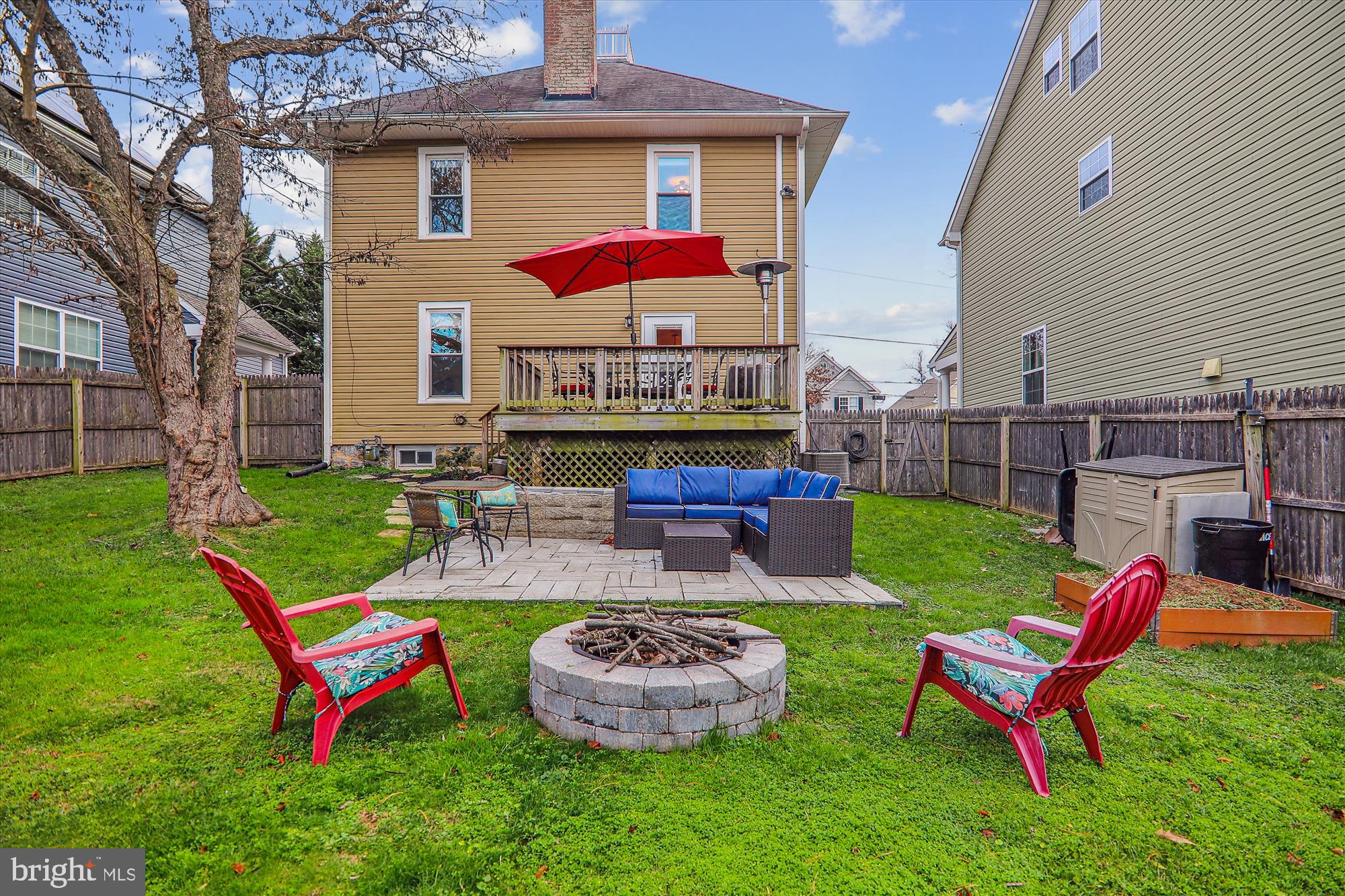 NORTH KENSINGTON - Residential