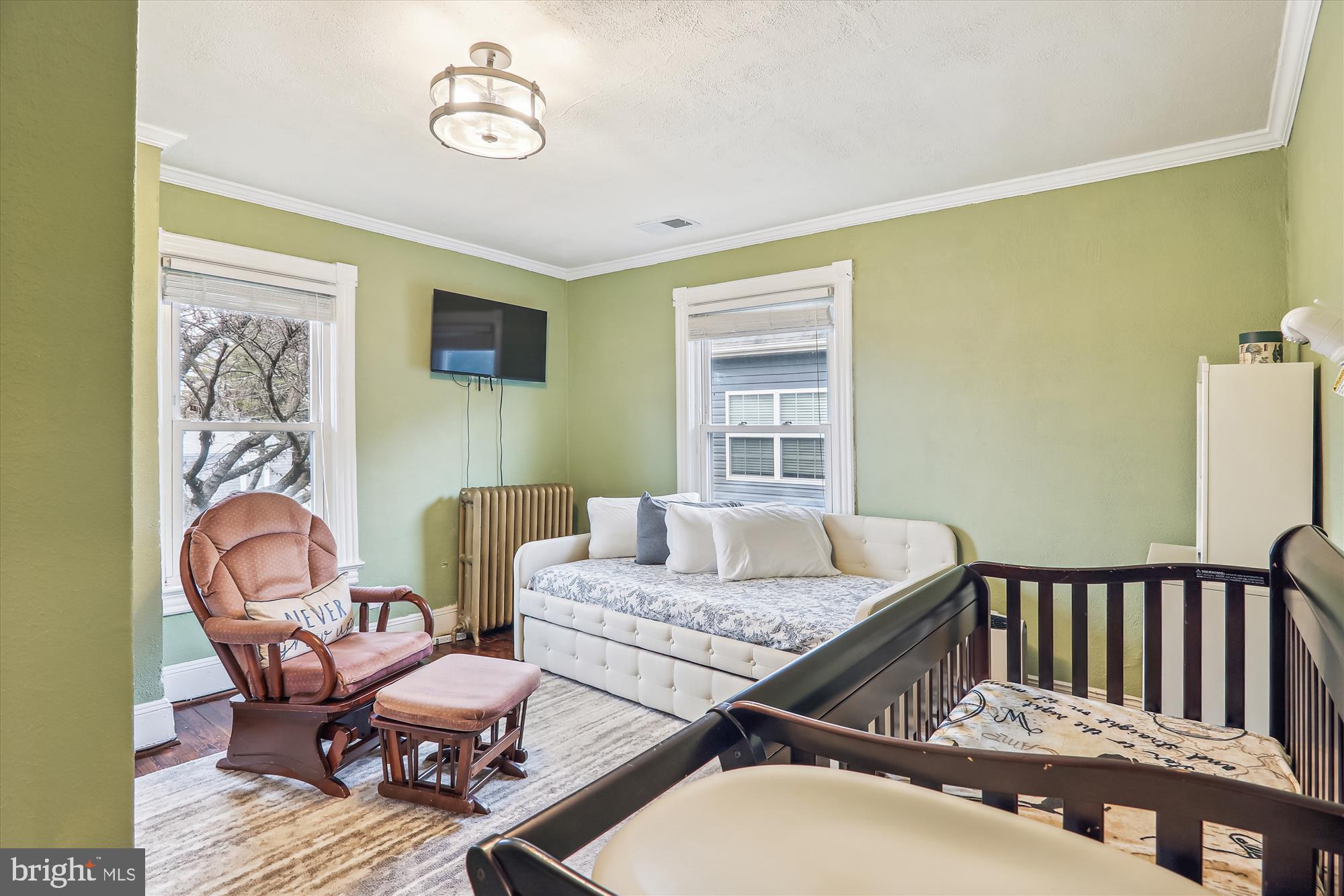 NORTH KENSINGTON - Residential