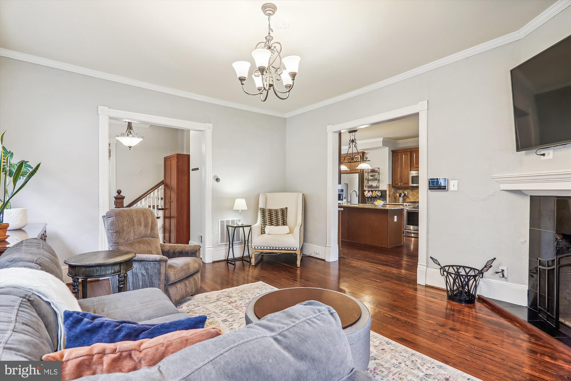 NORTH KENSINGTON - Residential