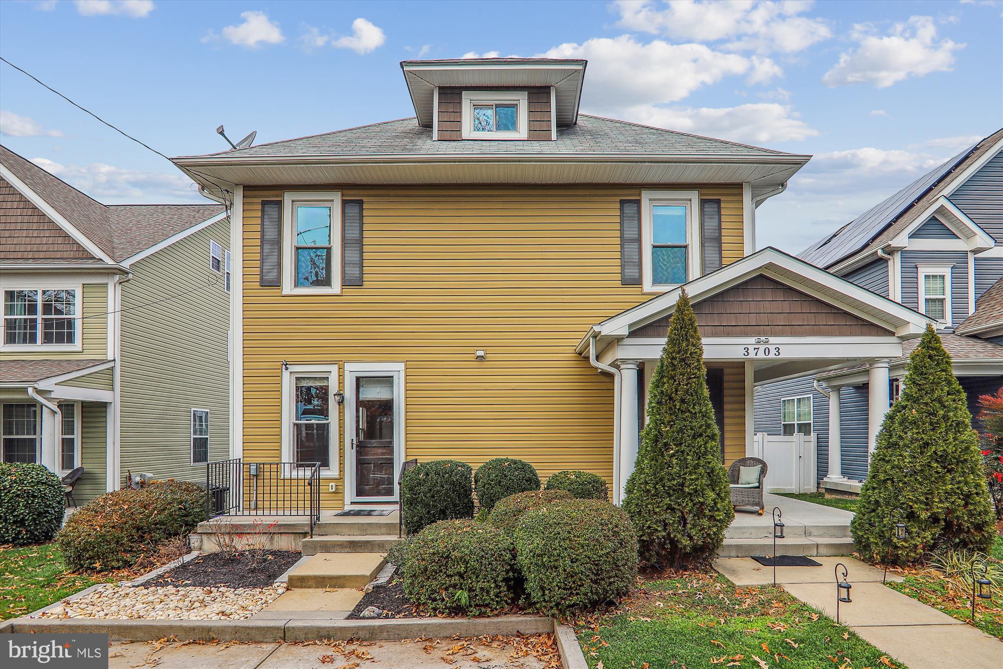 NORTH KENSINGTON - Residential