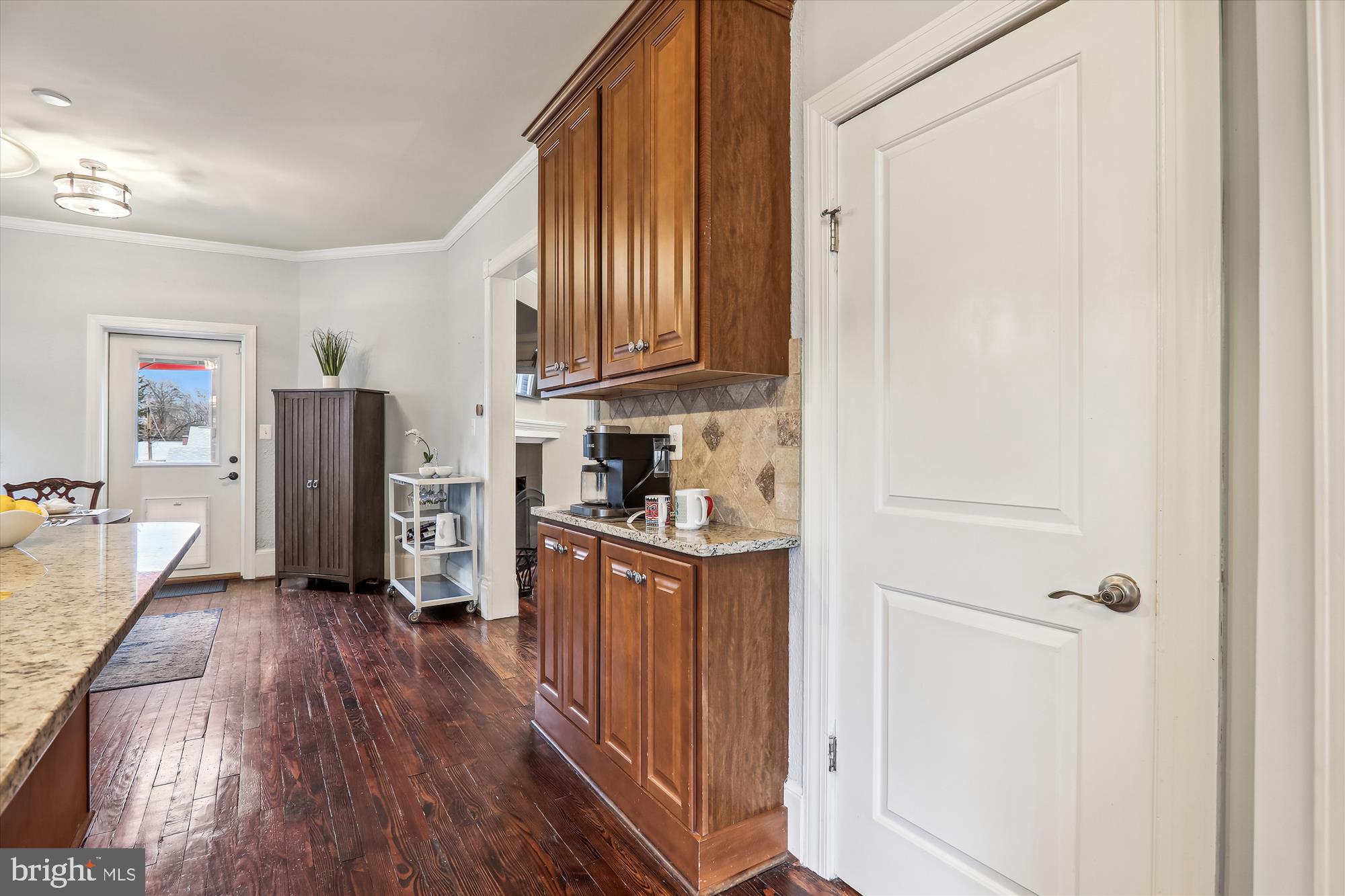 NORTH KENSINGTON - Residential