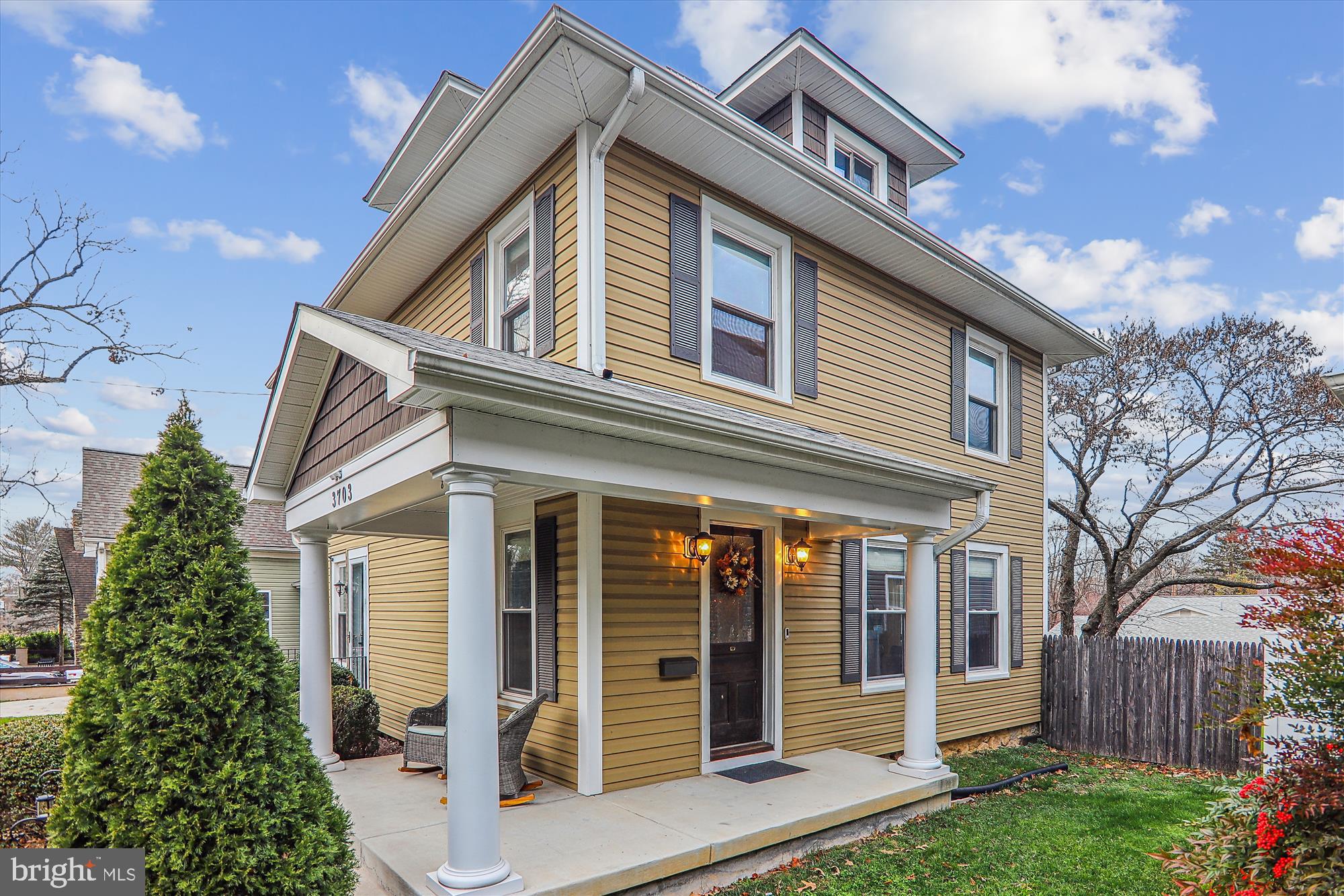 NORTH KENSINGTON - Residential