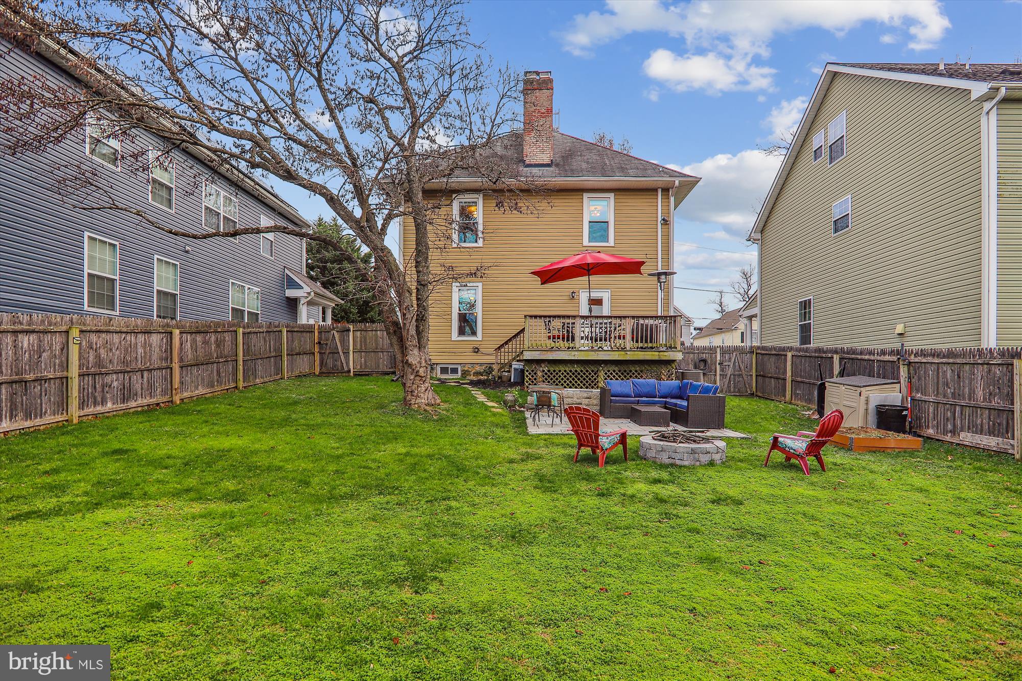 NORTH KENSINGTON - Residential