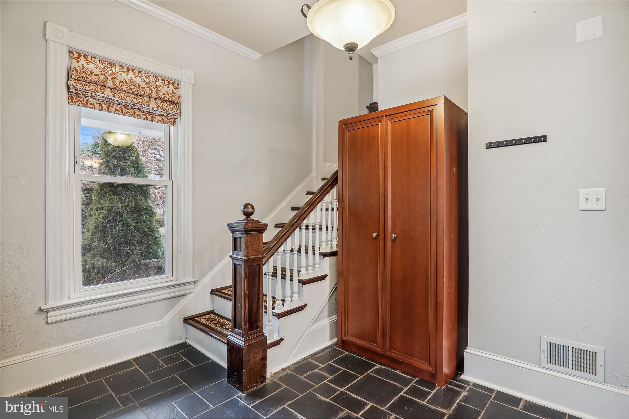 NORTH KENSINGTON - Residential