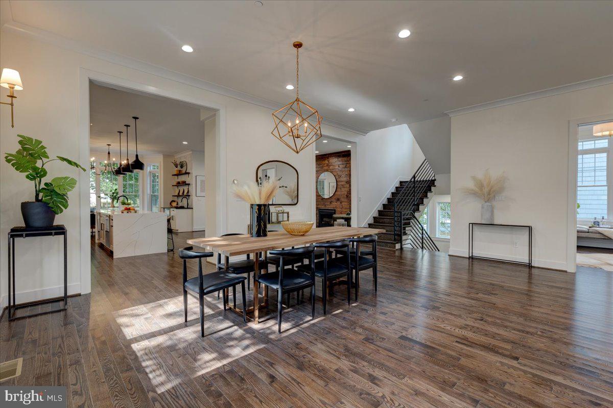 WAKEFIELD - Residential