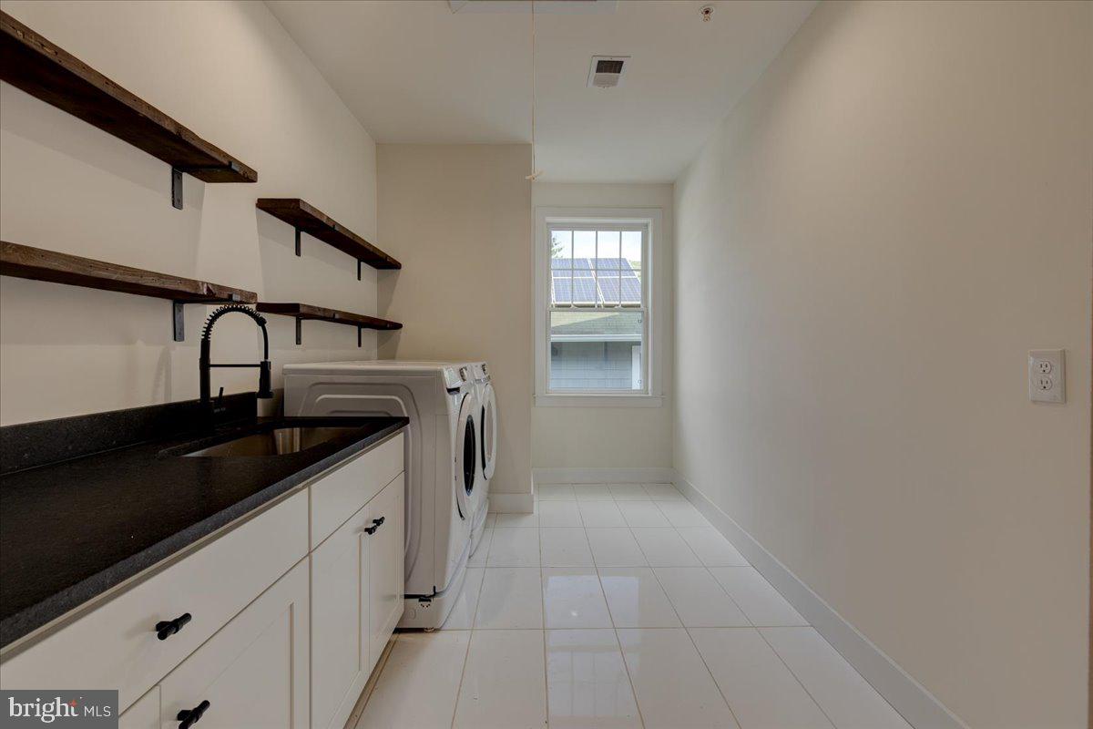WAKEFIELD - Residential