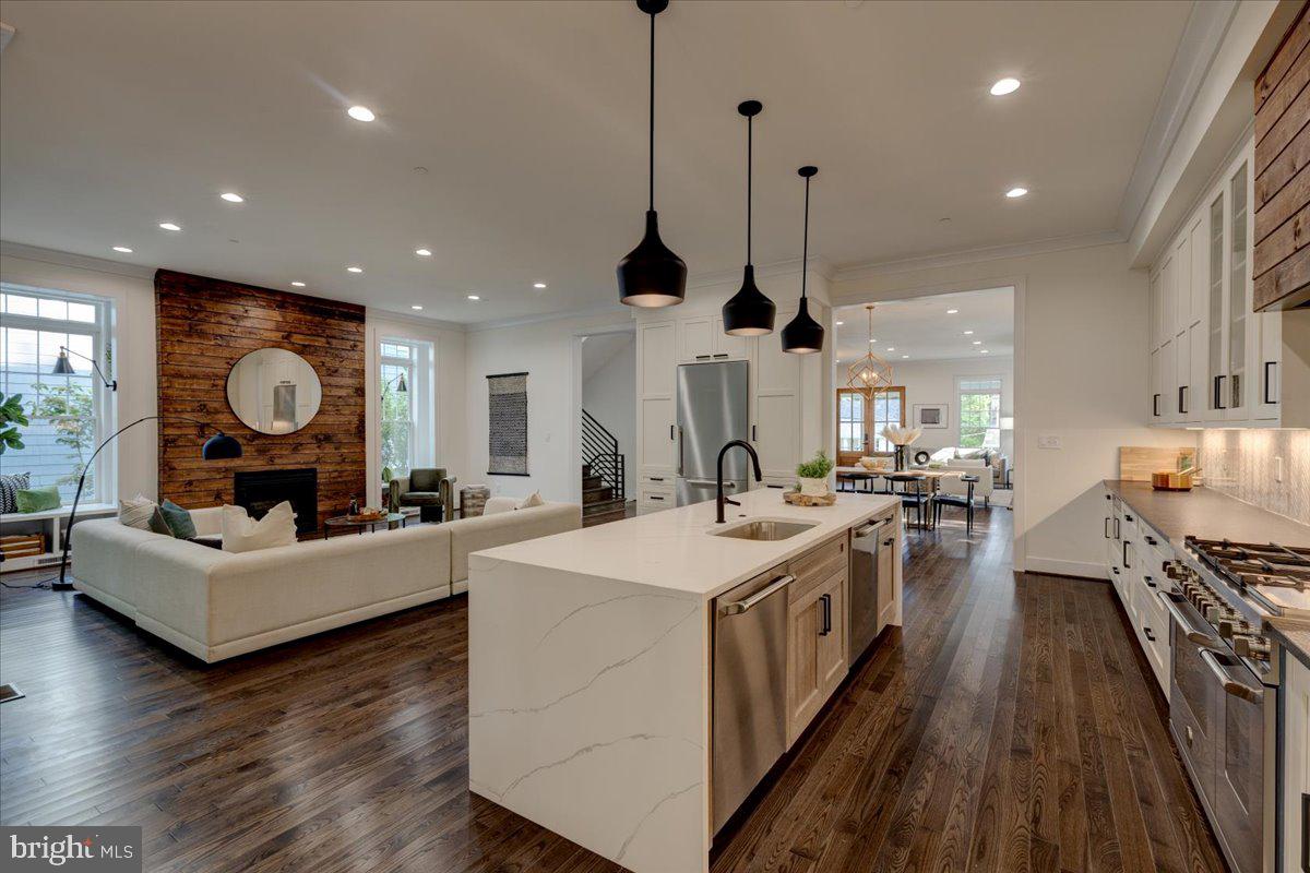 WAKEFIELD - Residential