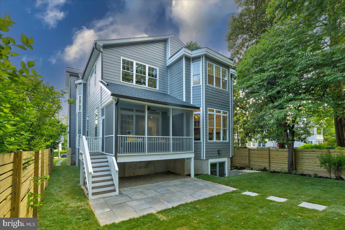 WAKEFIELD - Residential