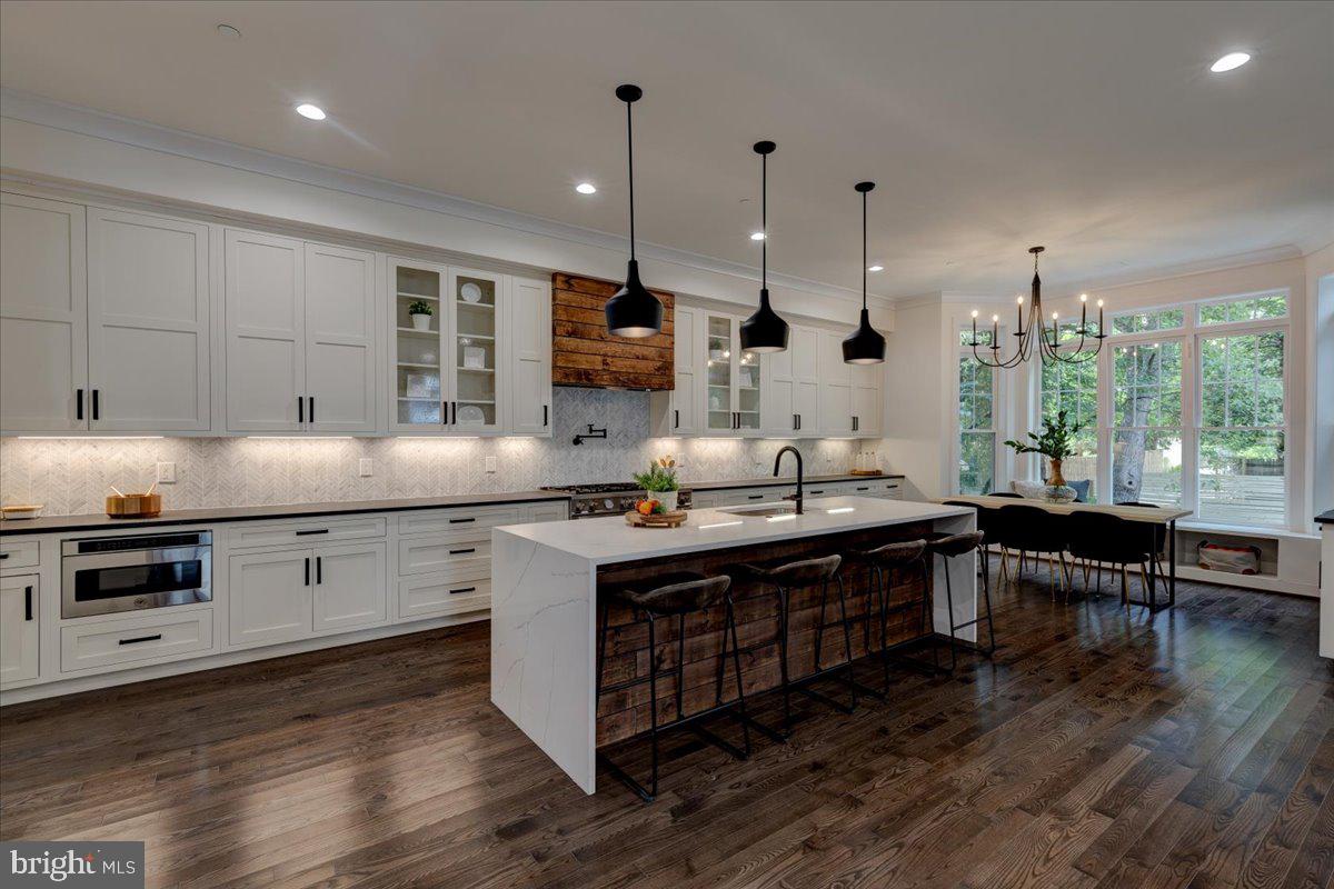 WAKEFIELD - Residential