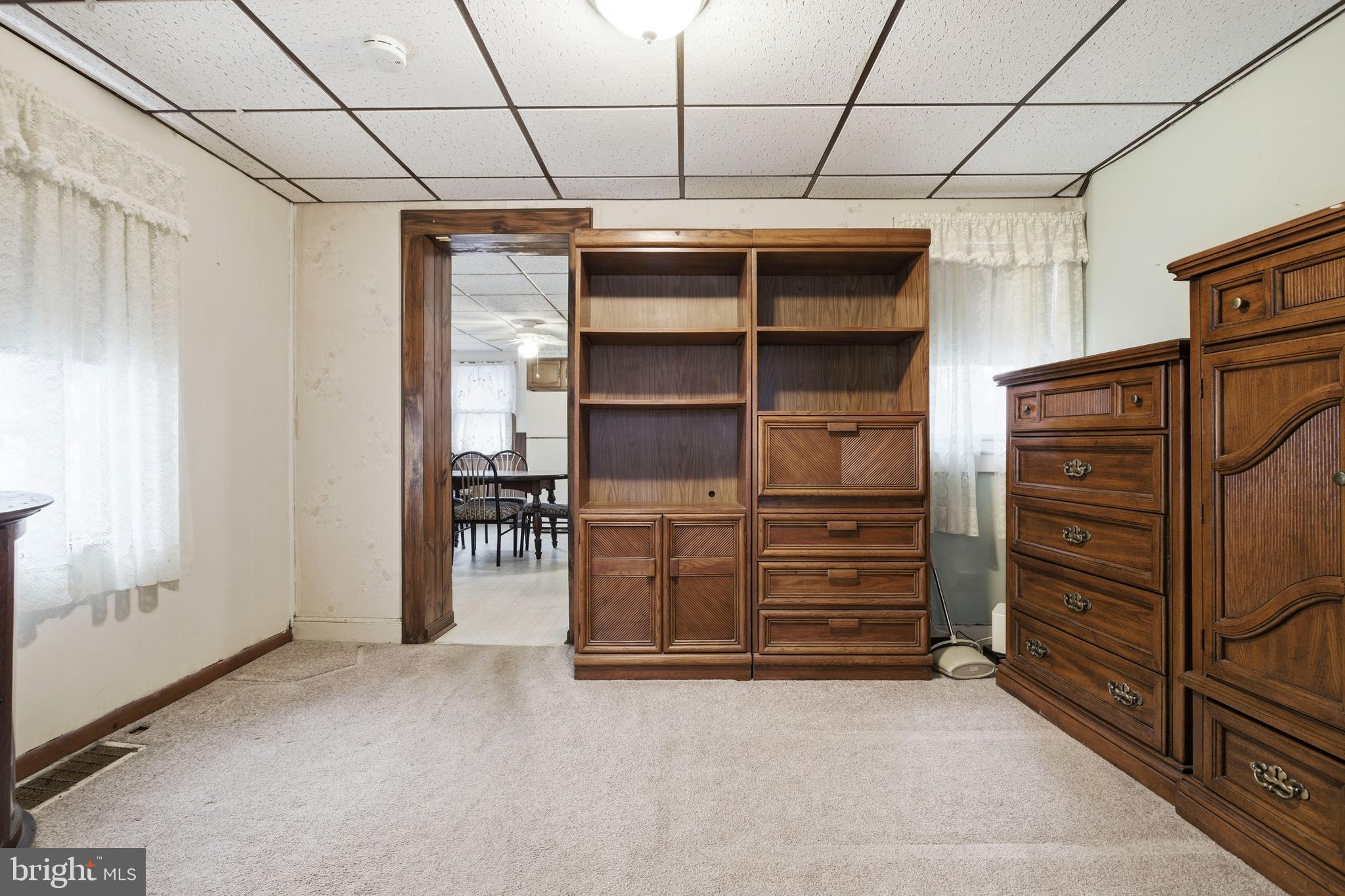 WESTINGHOUSE VLG - Residential