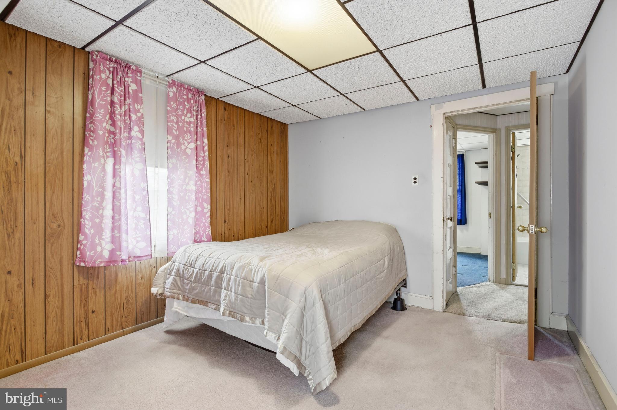 WESTINGHOUSE VLG - Residential