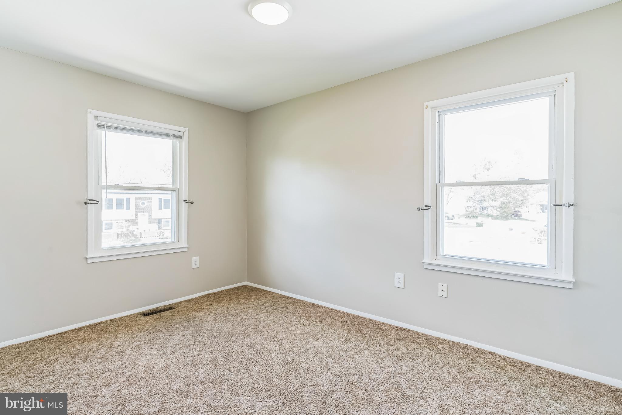 ST CHARLES SUB - CARRINGTON - Residential Lease