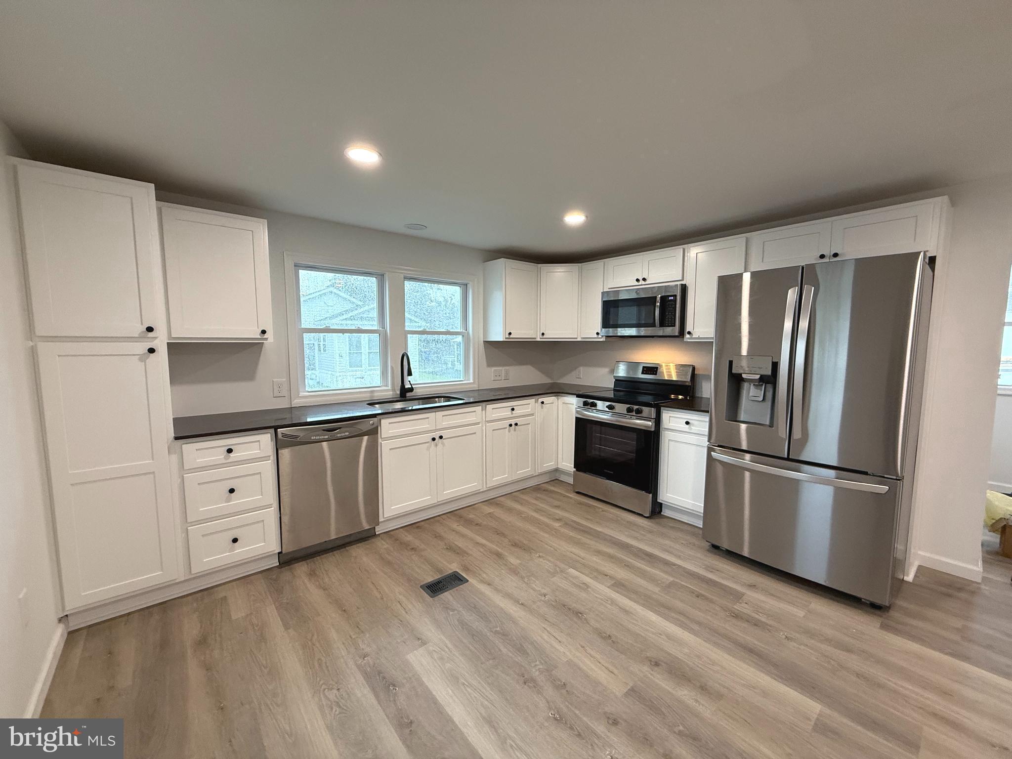 13 WAGON WHEEL LANE 14374