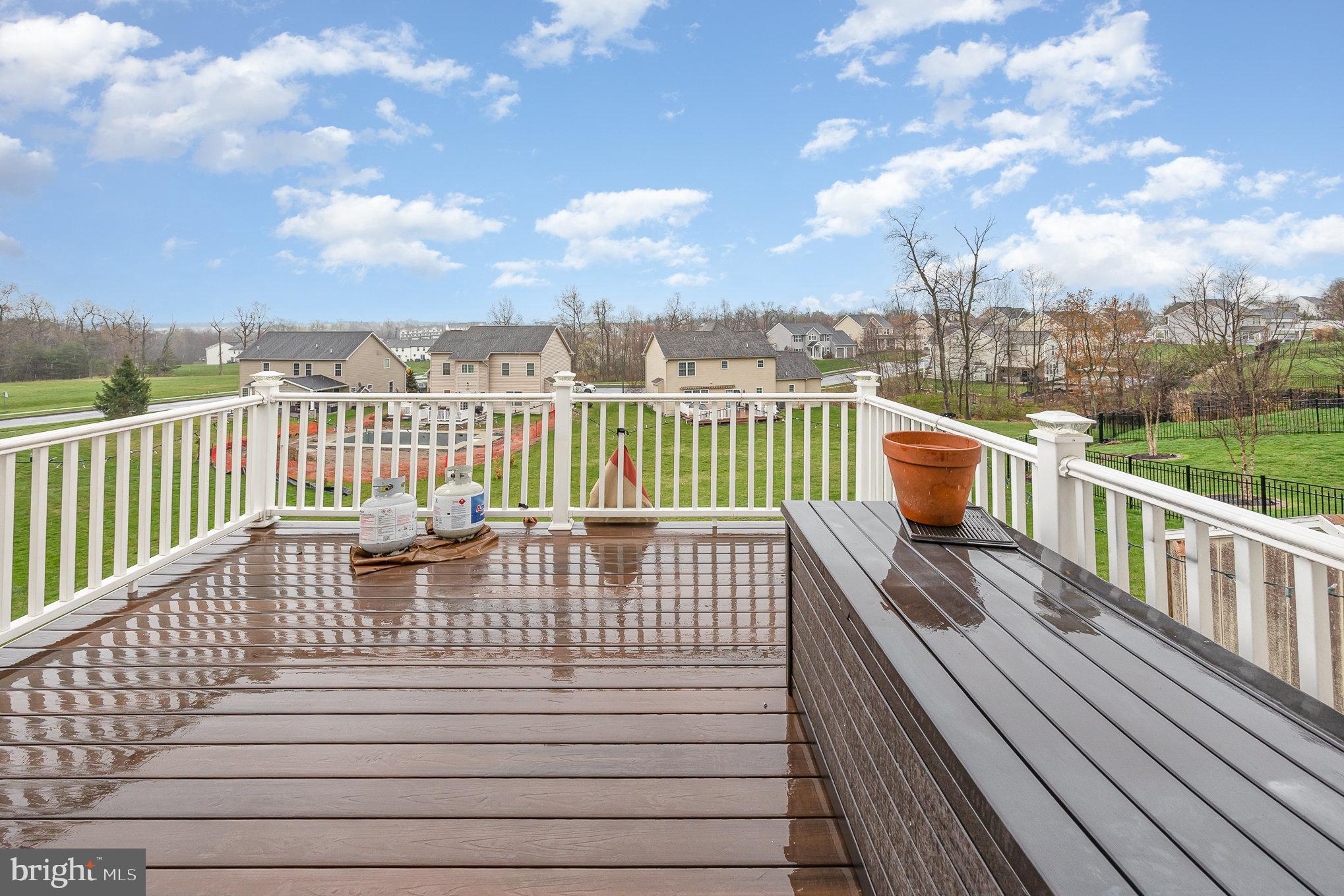 MARGARETS GROVE - Residential