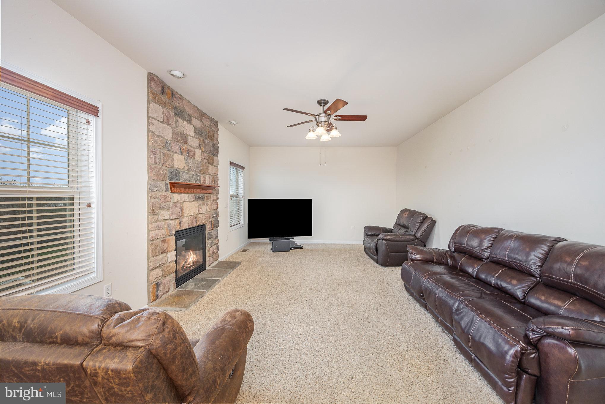 MARGARETS GROVE - Residential