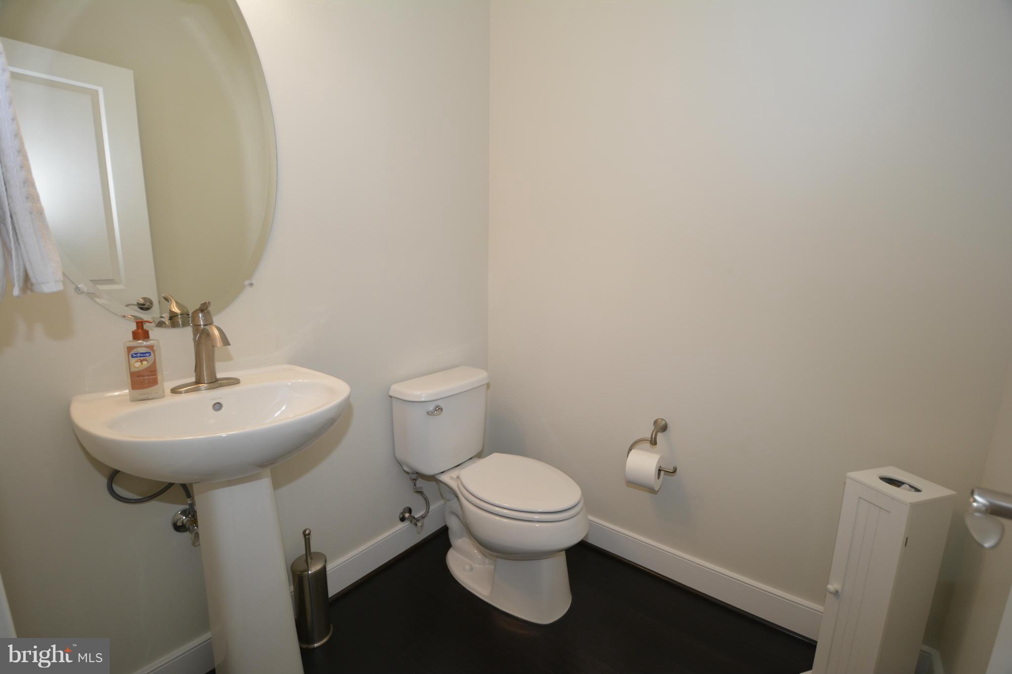 POTOMAC YARD - Residential Lease