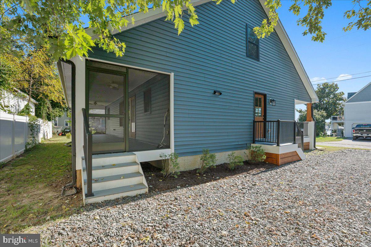 AVONDALE - Residential