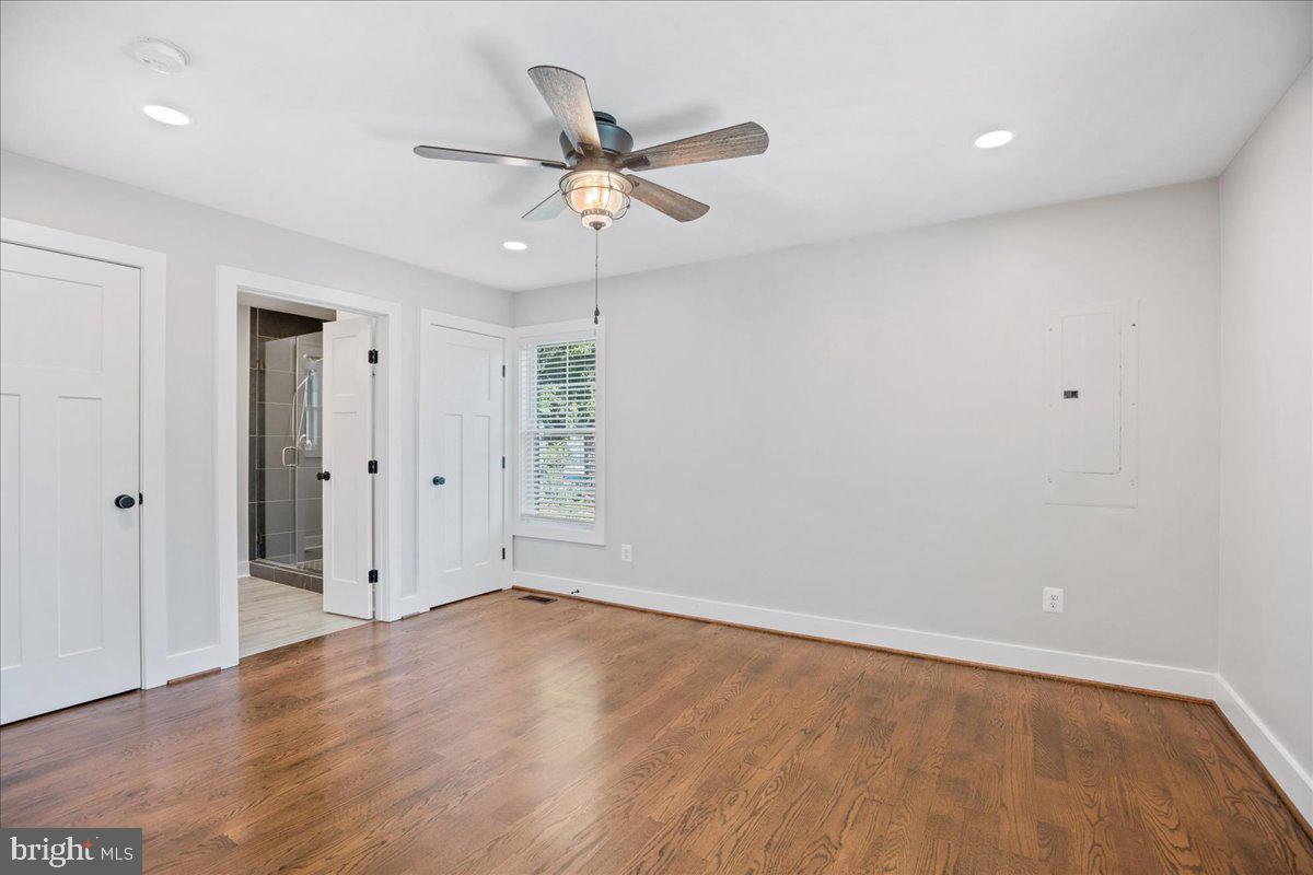 AVONDALE - Residential