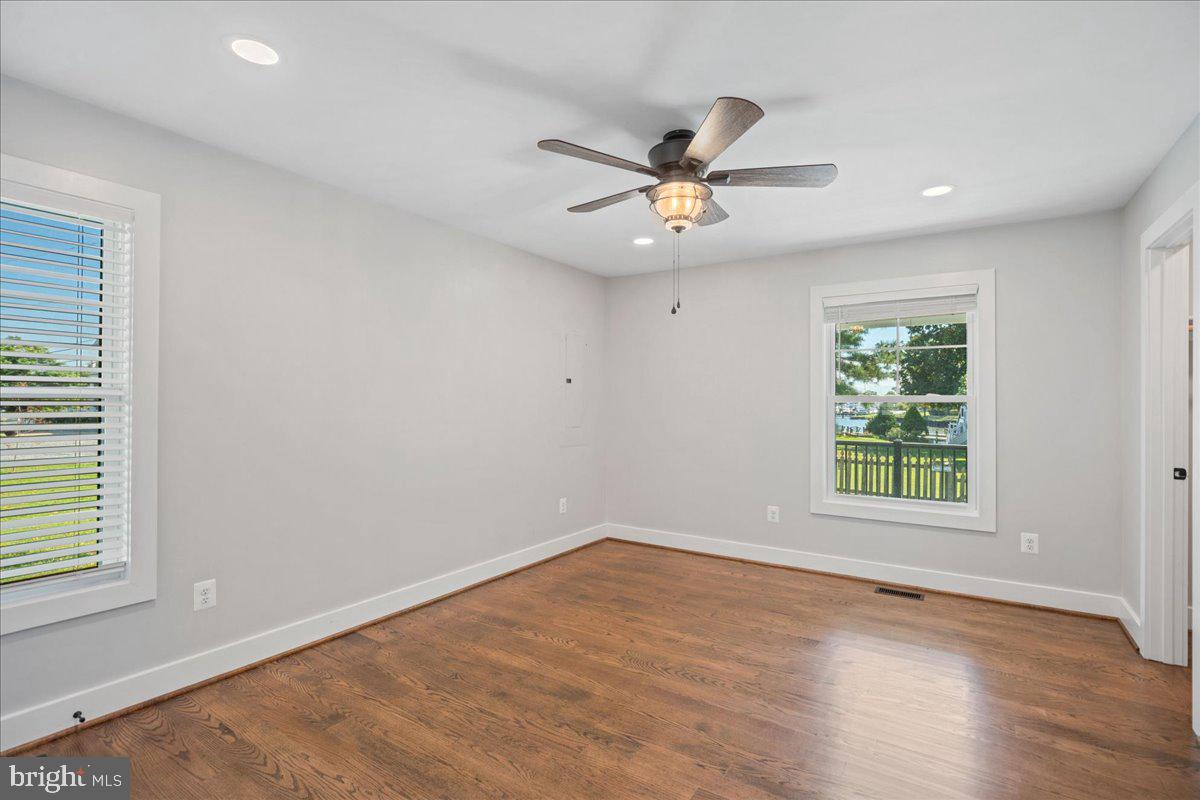 AVONDALE - Residential