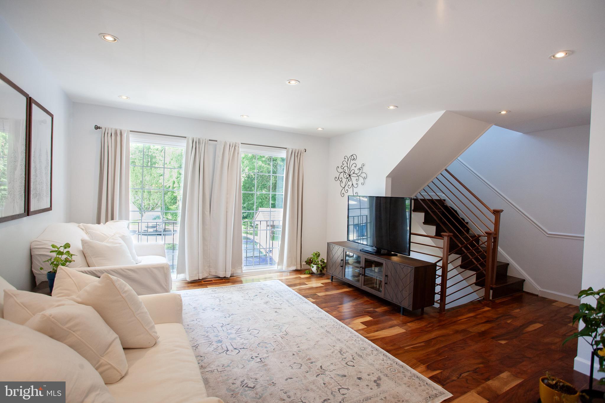 VILLA LEE - Residential