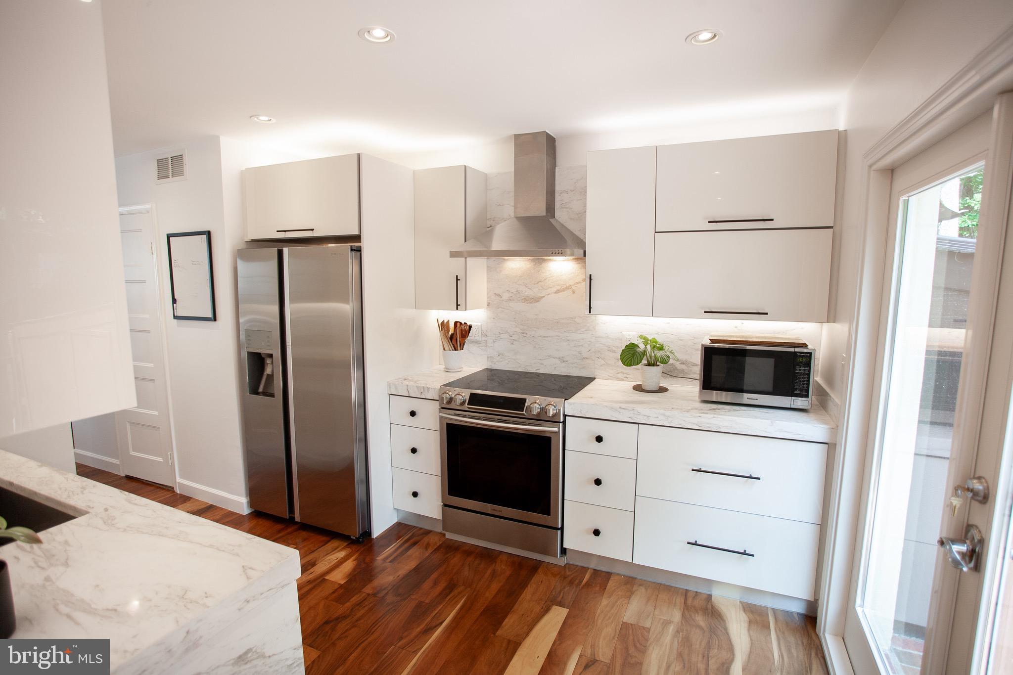 VILLA LEE - Residential