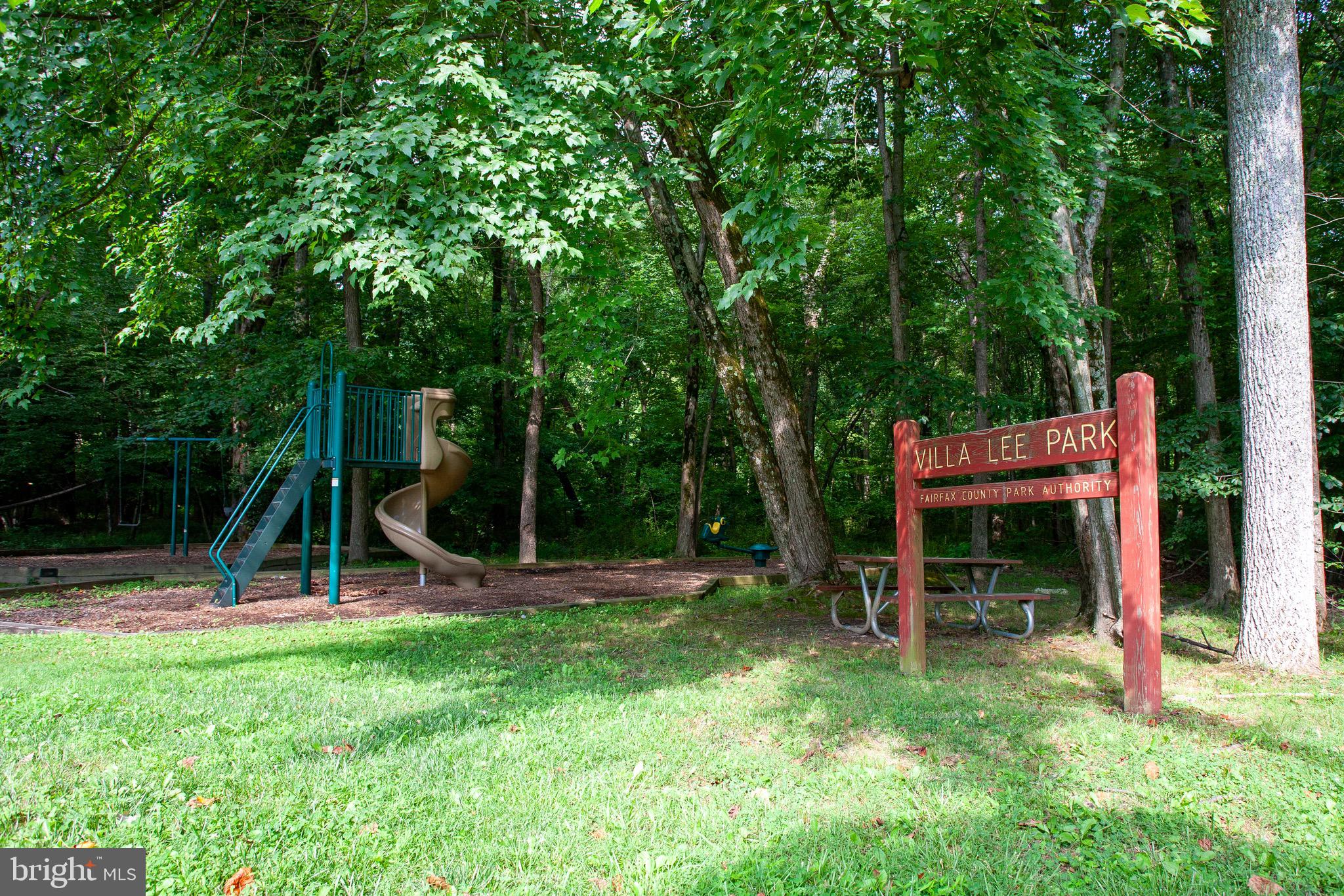 VILLA LEE - Residential