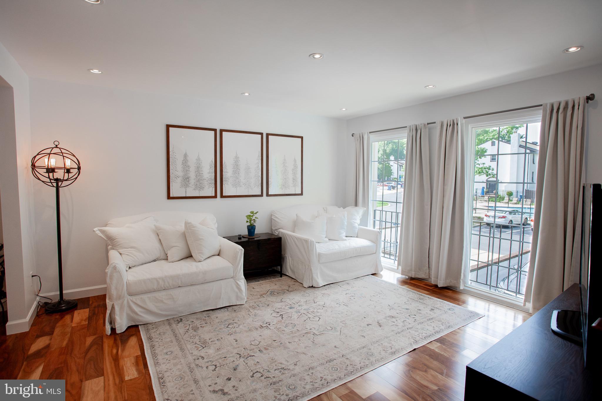 VILLA LEE - Residential