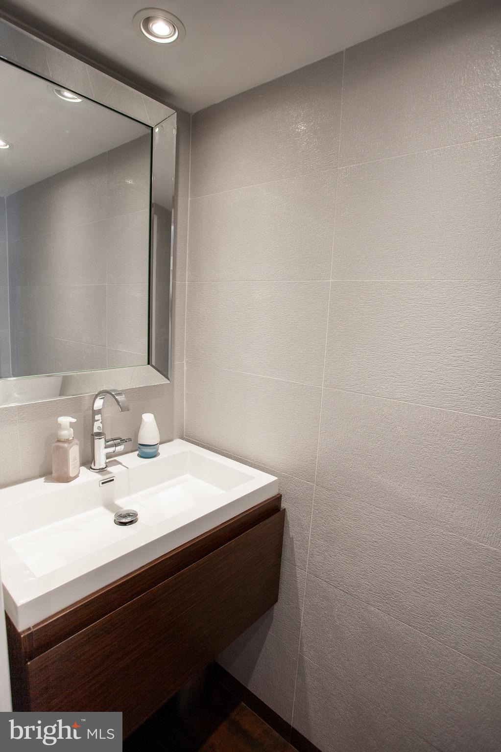 VILLA LEE - Residential