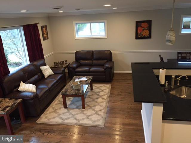 GLEN BURNIE PARK - Residential