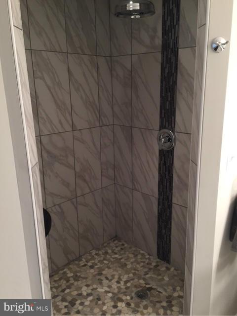 GLEN BURNIE PARK - Residential