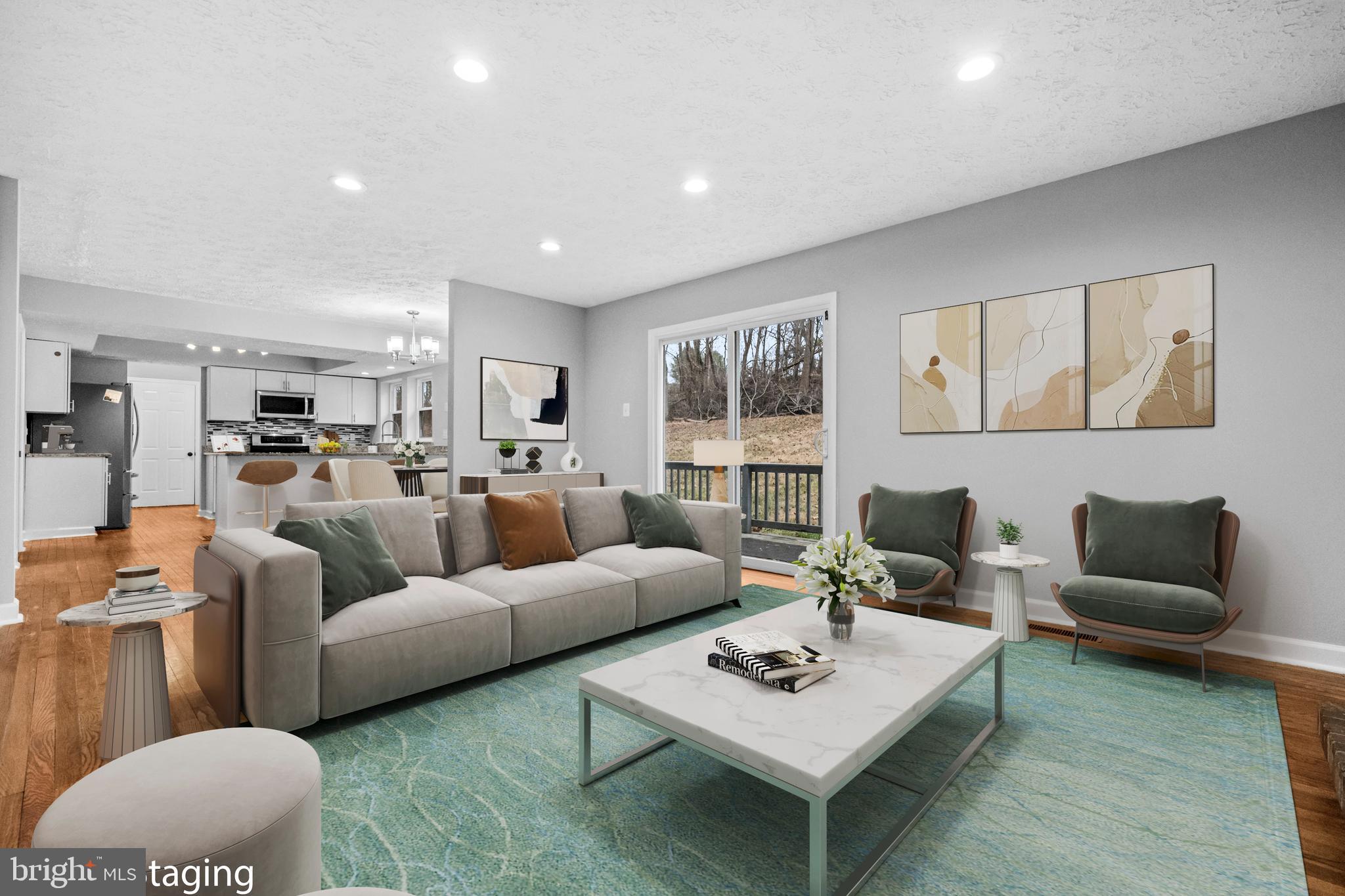 915 CYPRESS POINT CIRCLE