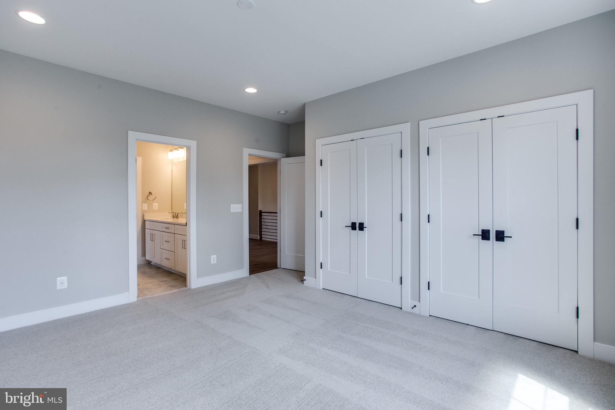 HIGHVIEW PARK - Residential