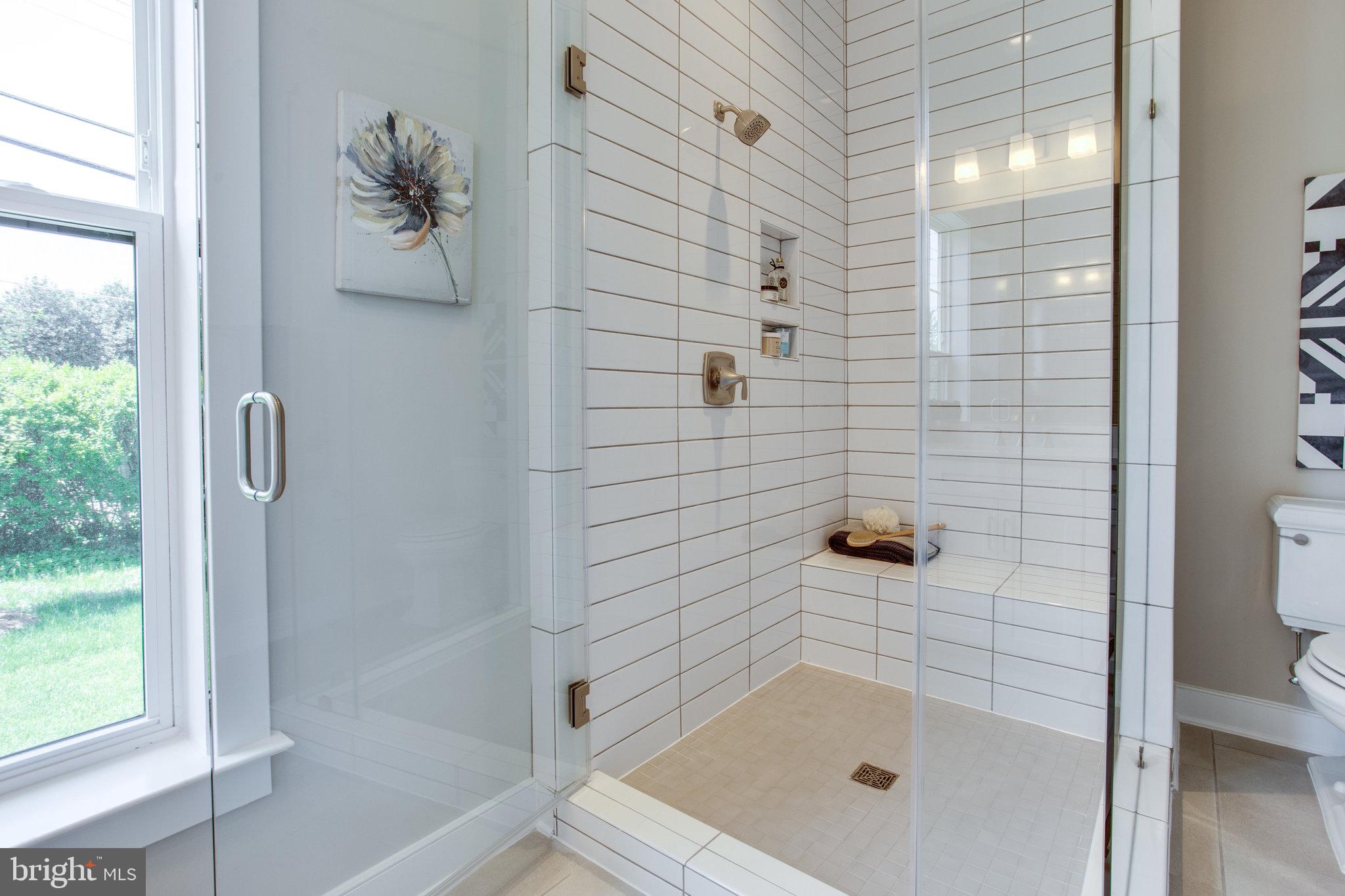 HIGHVIEW PARK - Residential