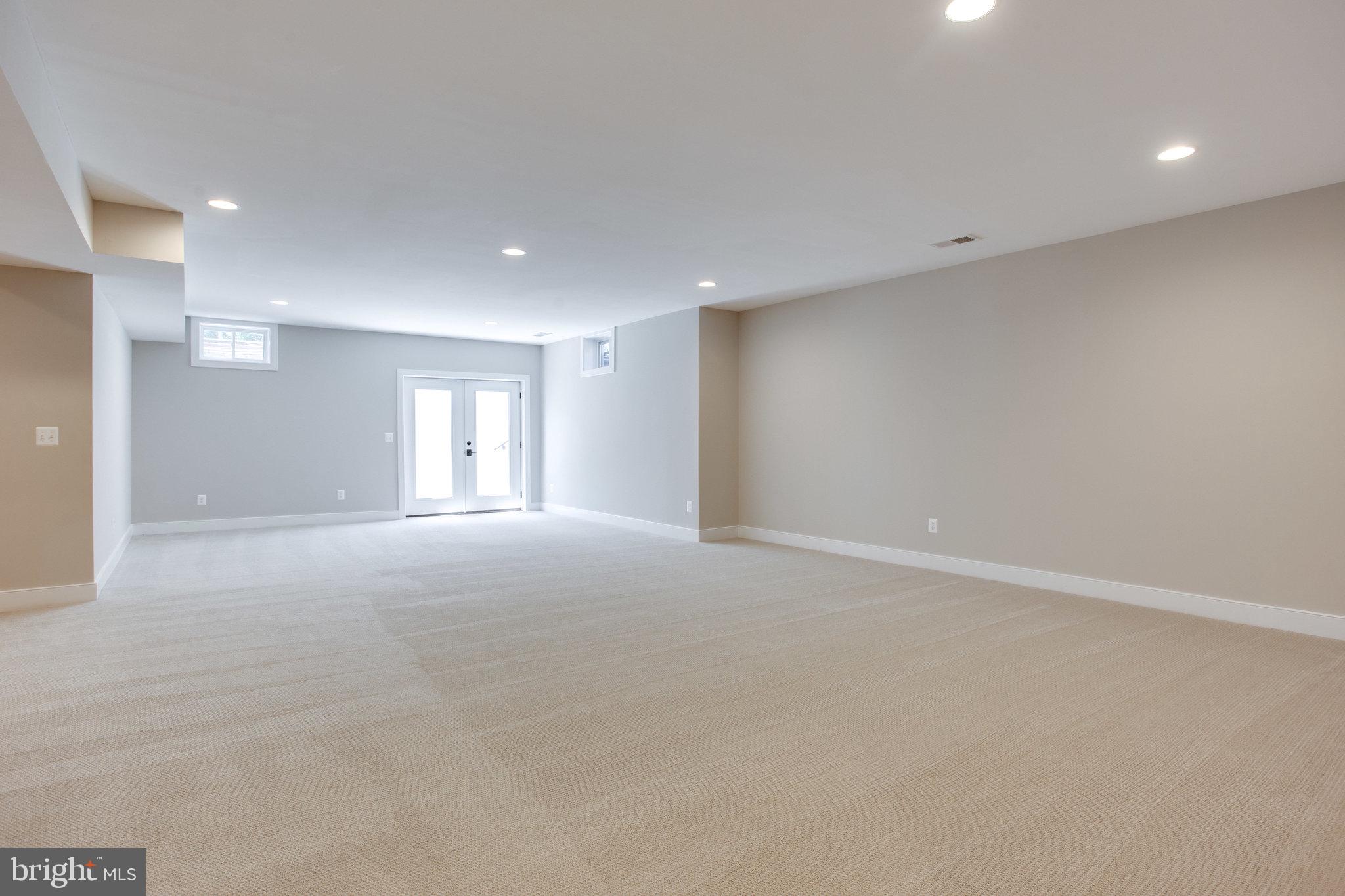 HIGHVIEW PARK - Residential