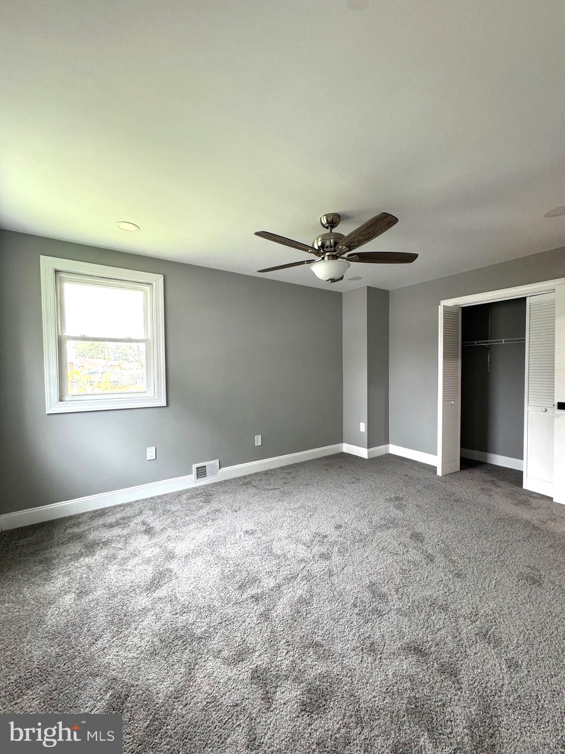 WINDSOR  MILL - Residential